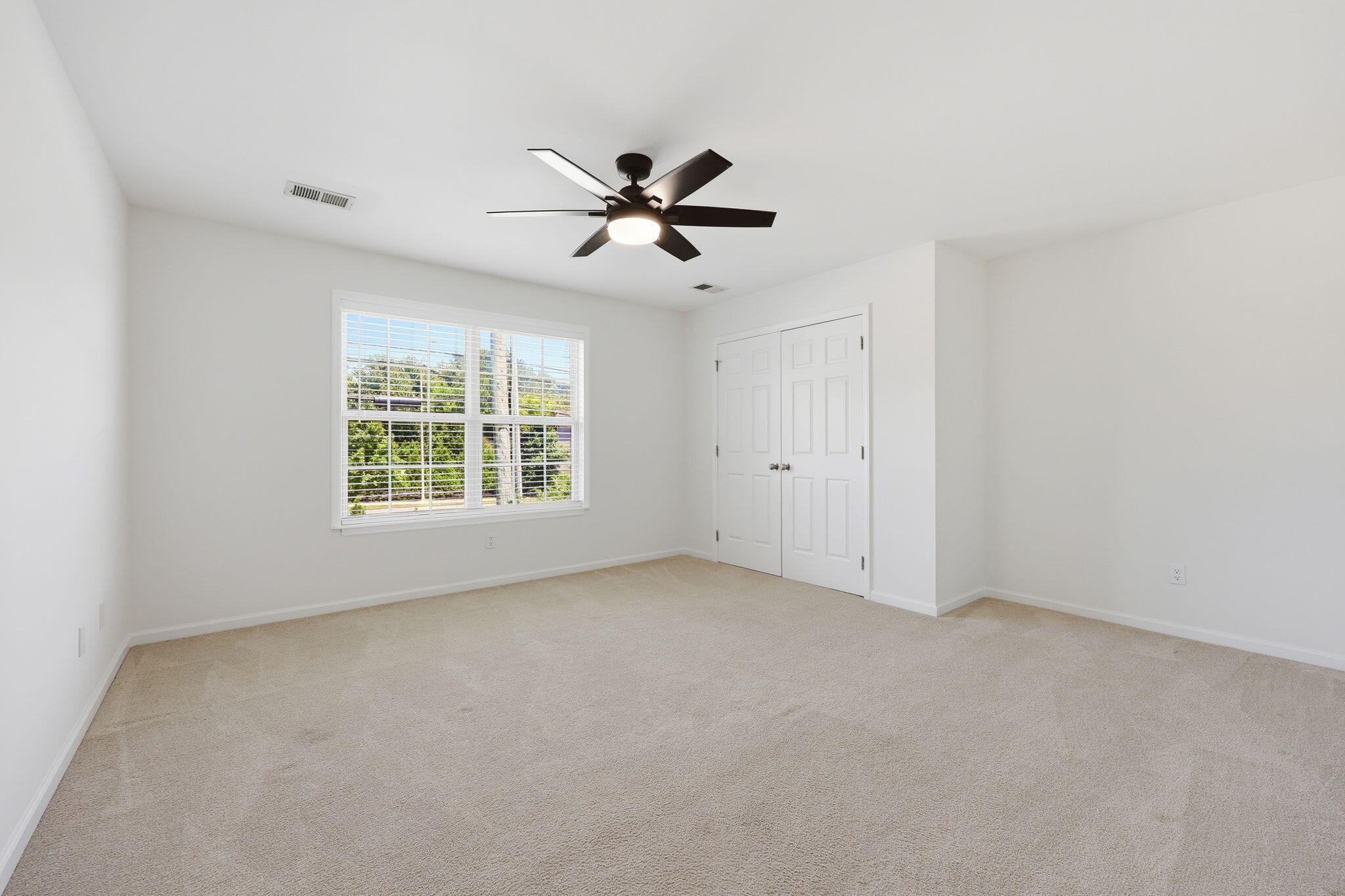 3637 Amick Way Property Photo 13