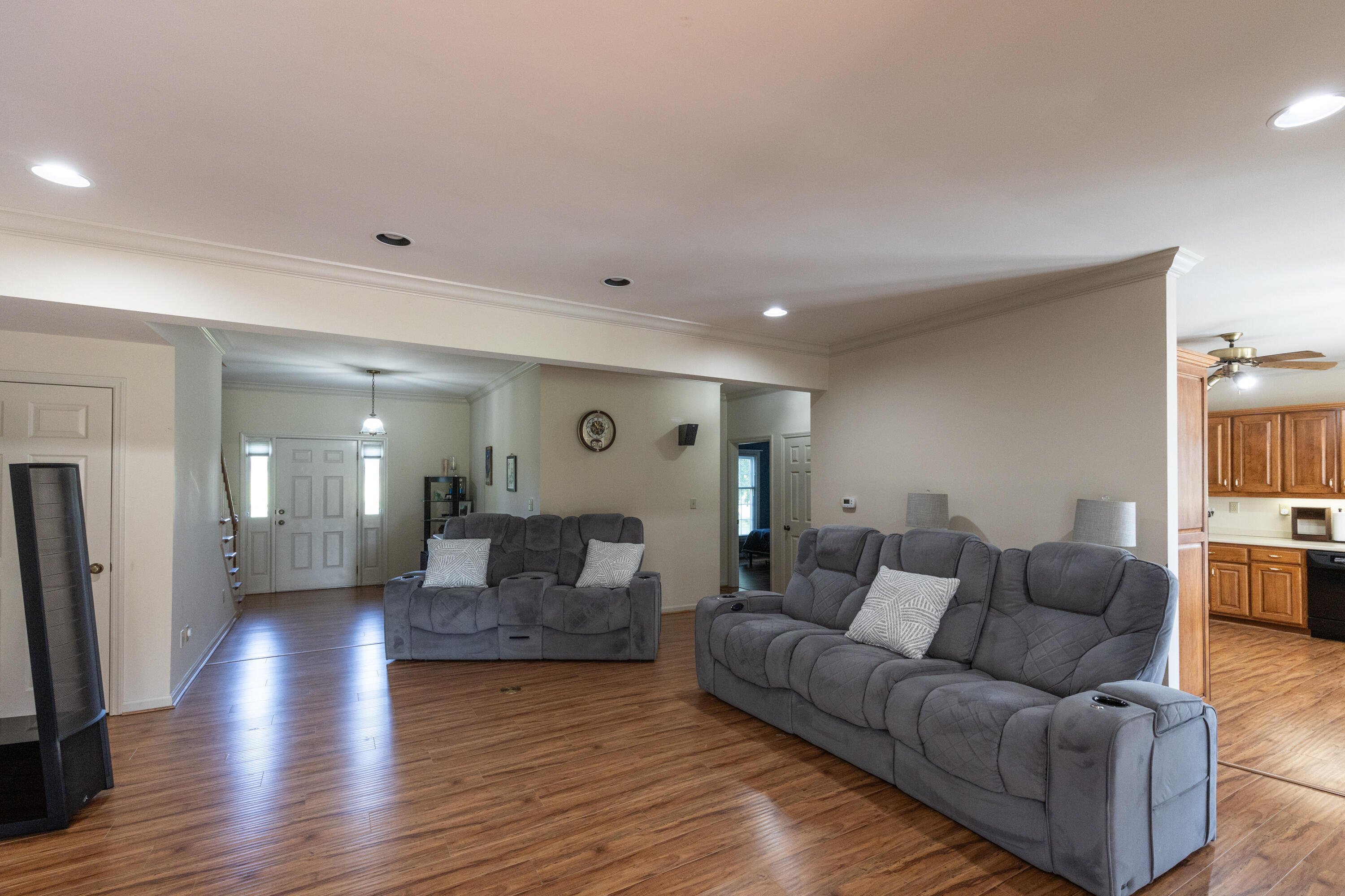 6100 Winchester Road Property Photo 54