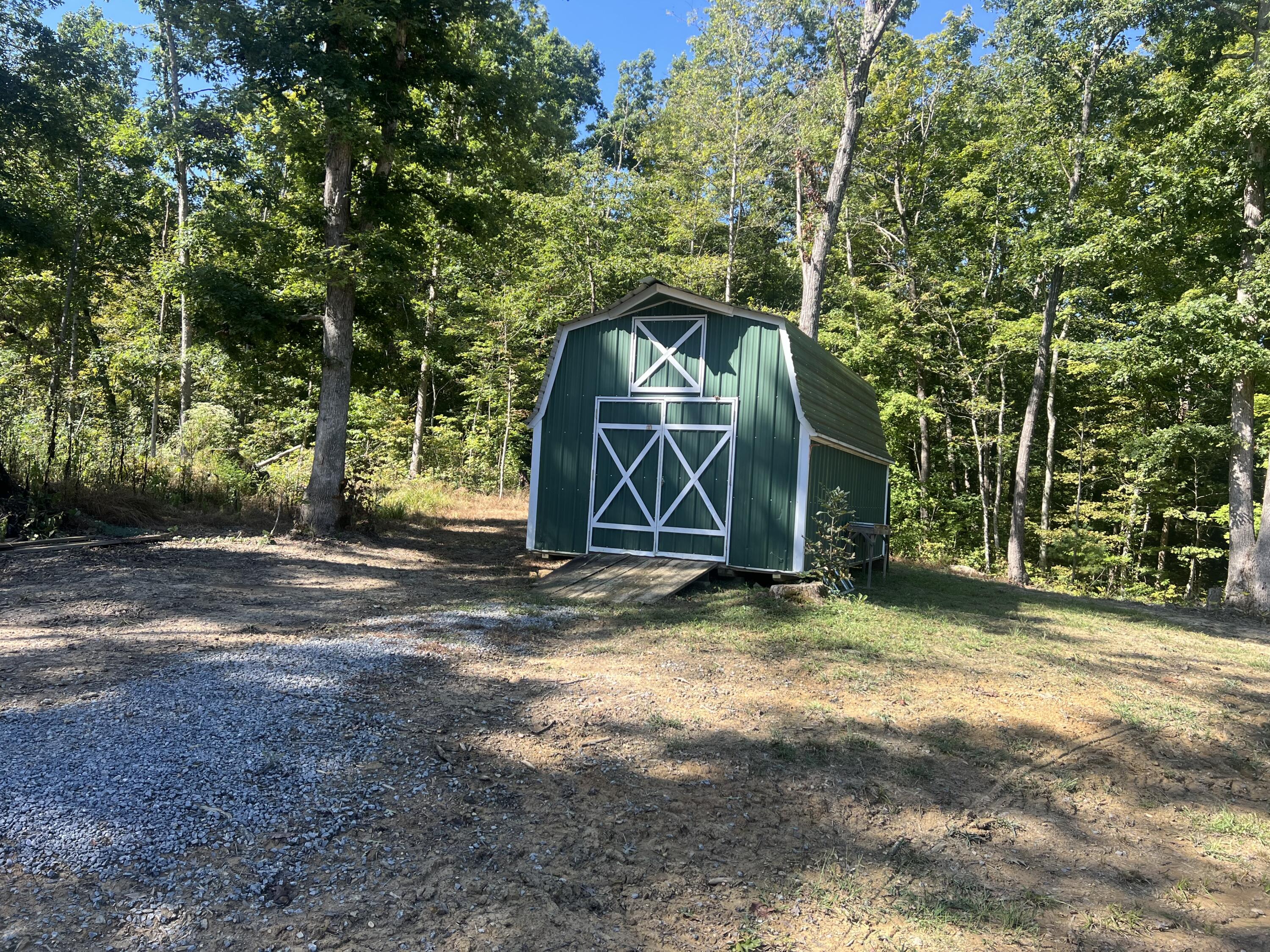 60 Louie Lane Property Photo 25