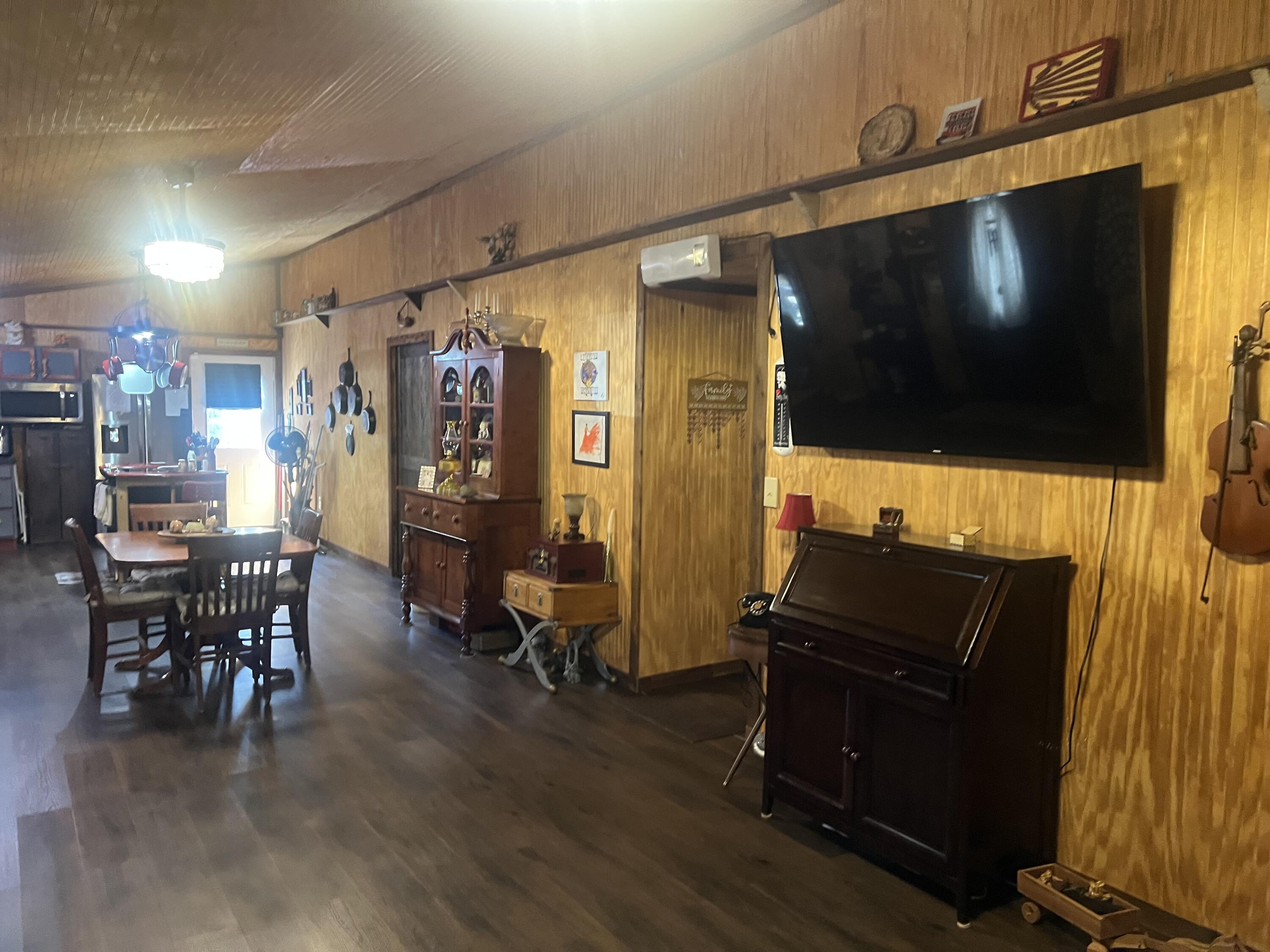 60 Louie Lane Property Photo 26