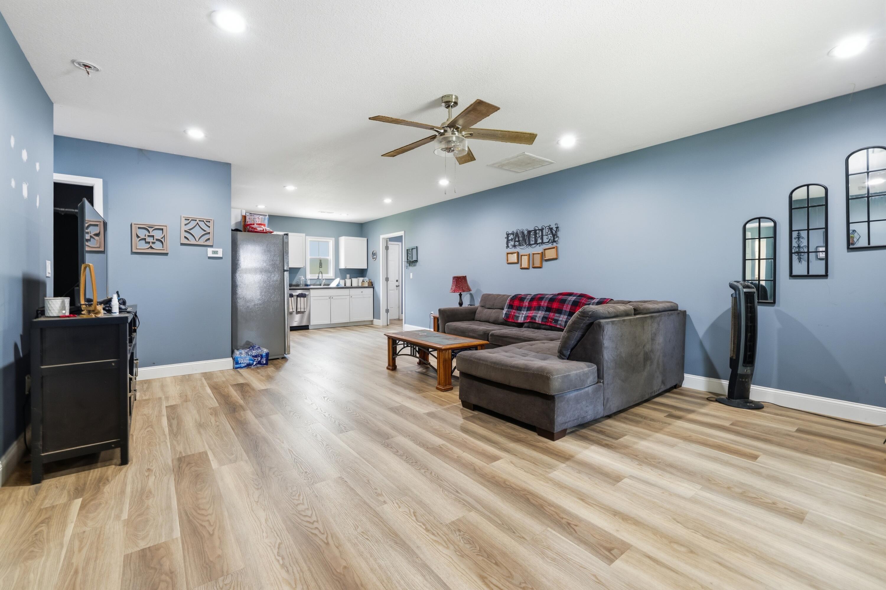 15 Co Rd 1138 Property Photo 5