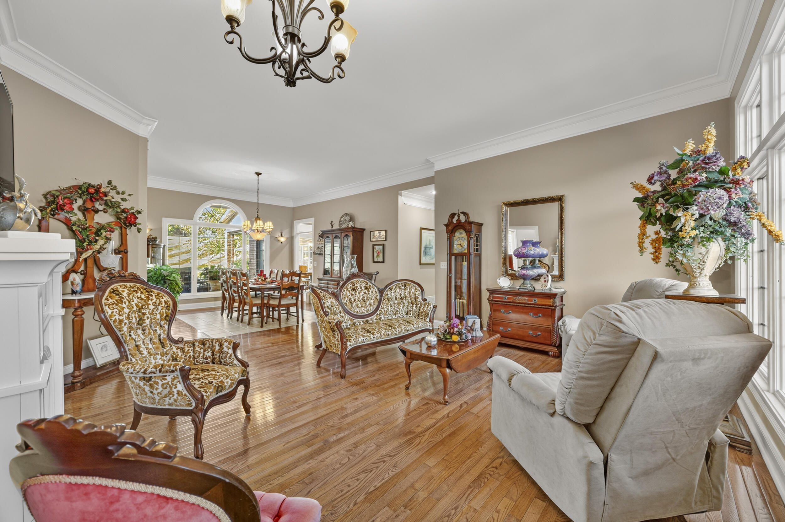 201 Wimberly Place Property Photo 7