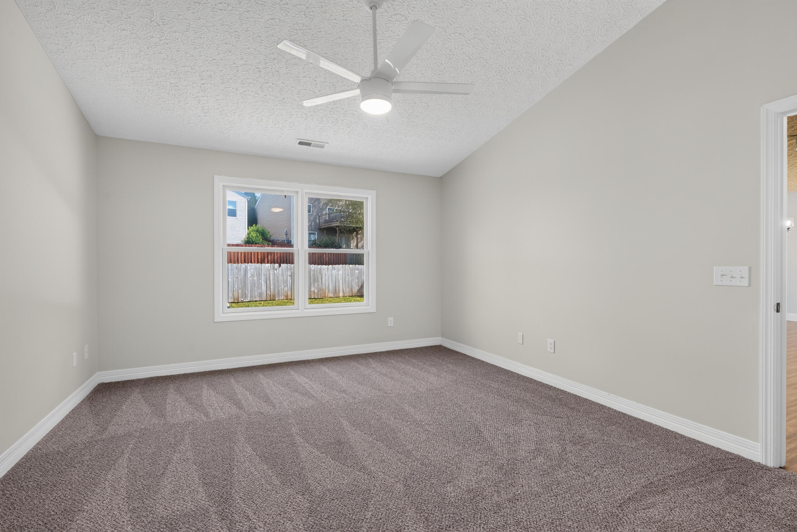 103 Jennifer Drive Property Photo 15