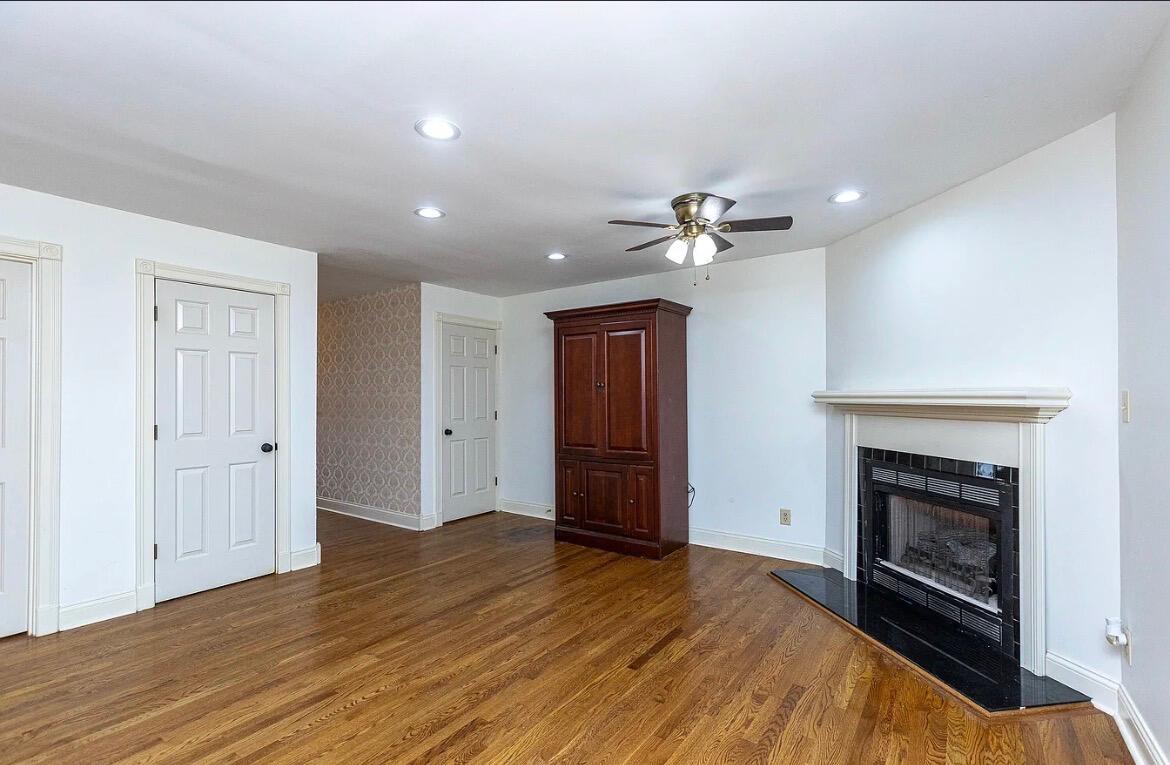 114 Bourbon Hills Drive Property Photo 6