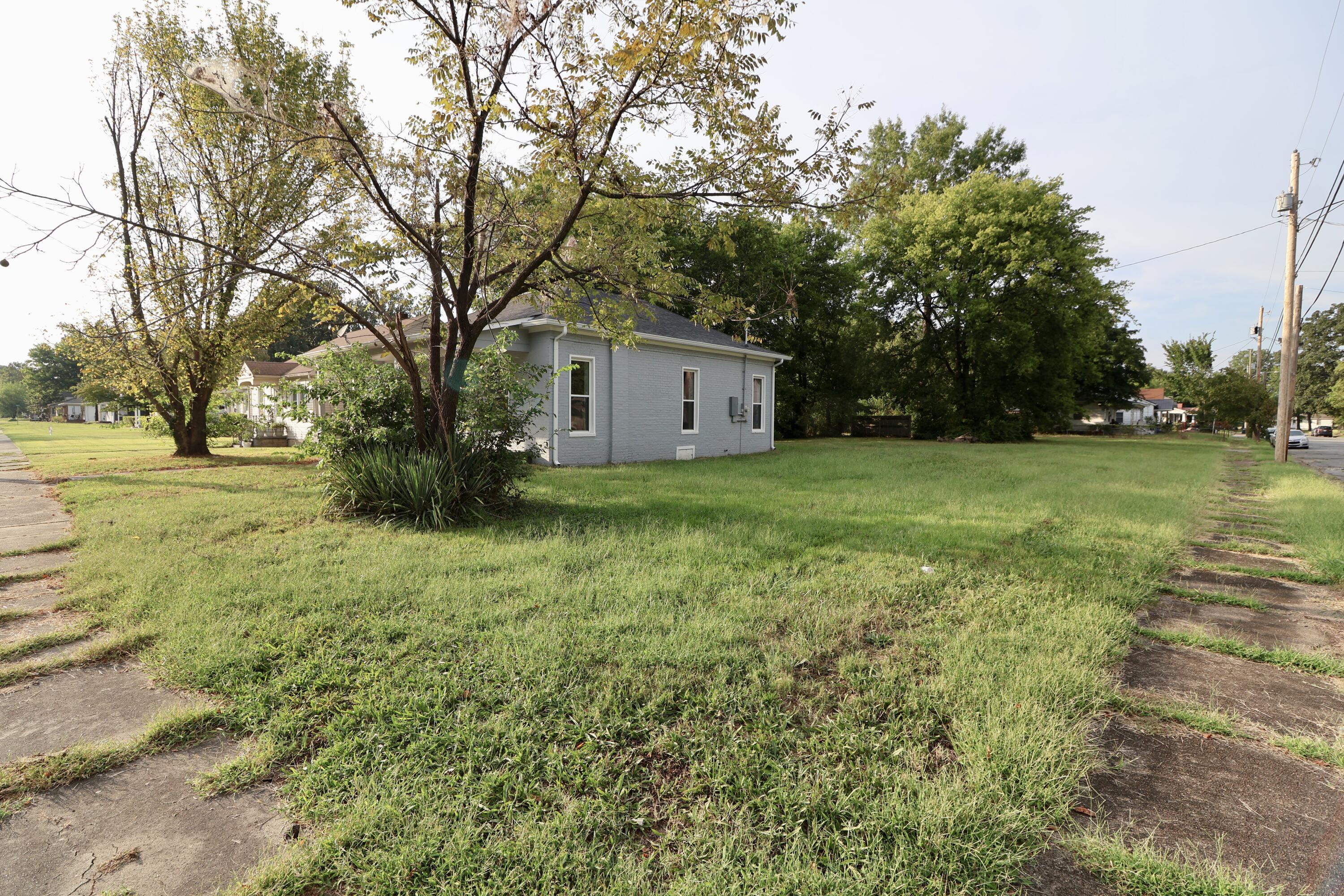1503 N 12th Street Property Photo 31