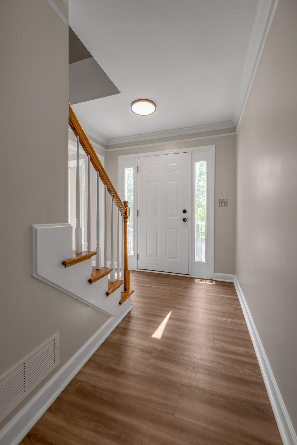 4688 Spring Creek Drive Property Photo 7