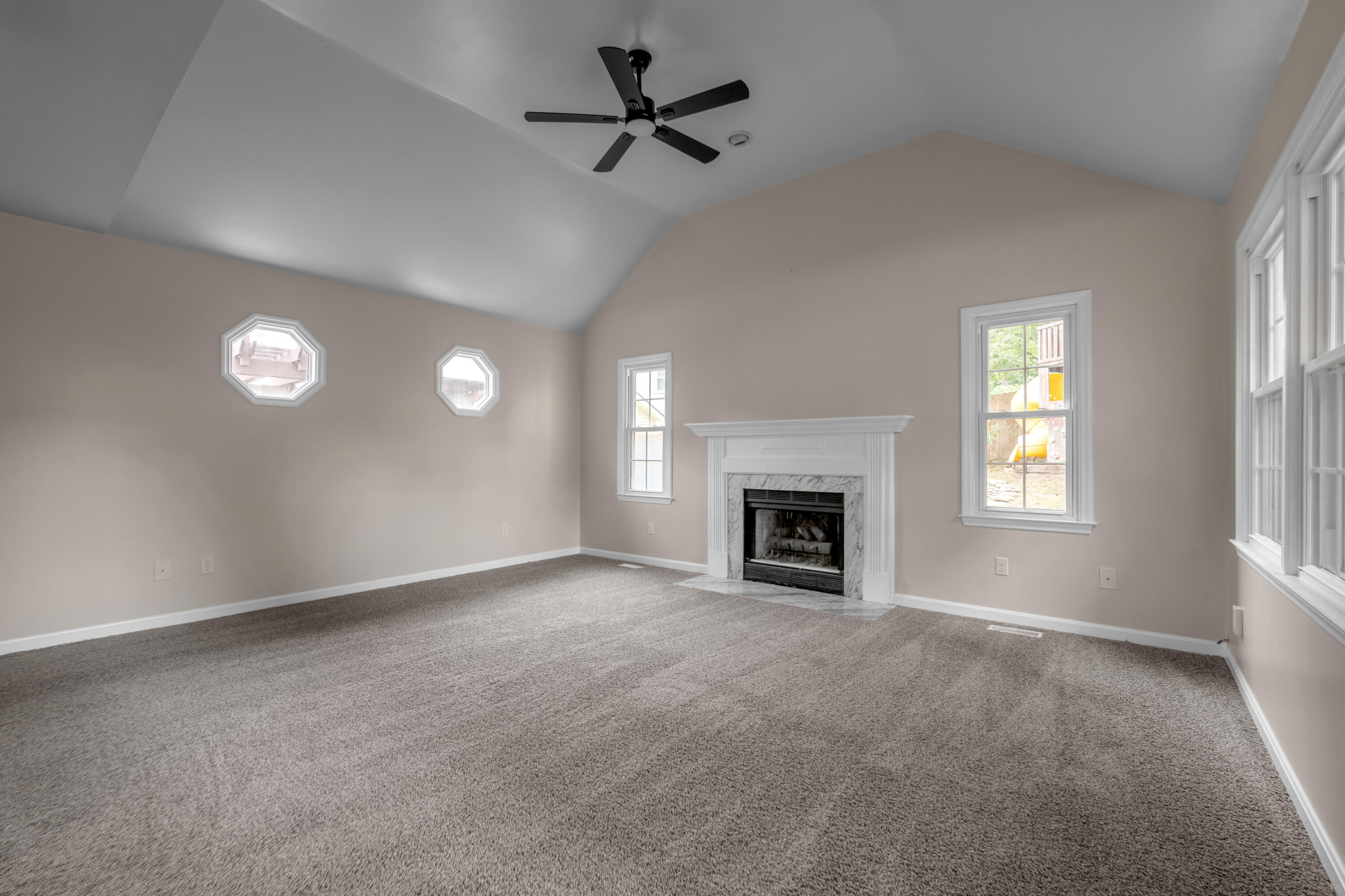 4688 Spring Creek Drive Property Photo 33