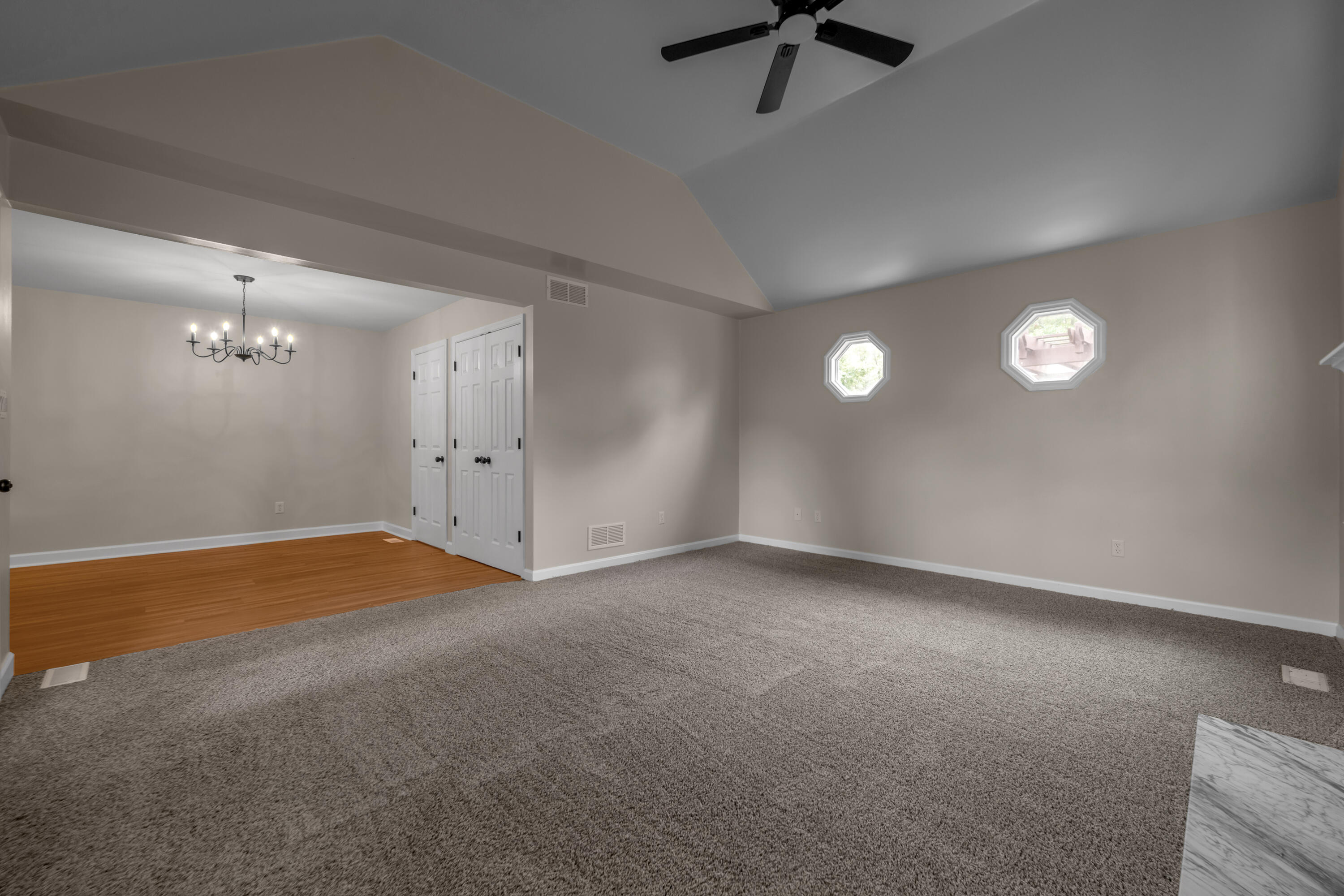 4688 Spring Creek Drive Property Photo 35