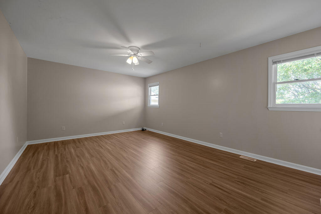 4688 Spring Creek Drive Property Photo 46