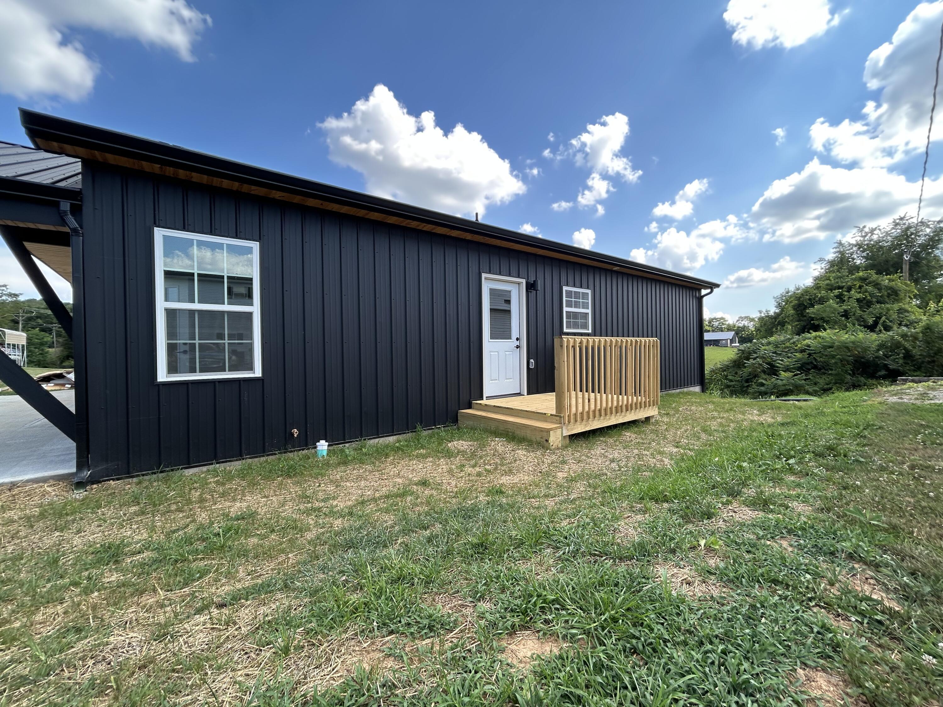 321 Randolph Street Property Photo 25