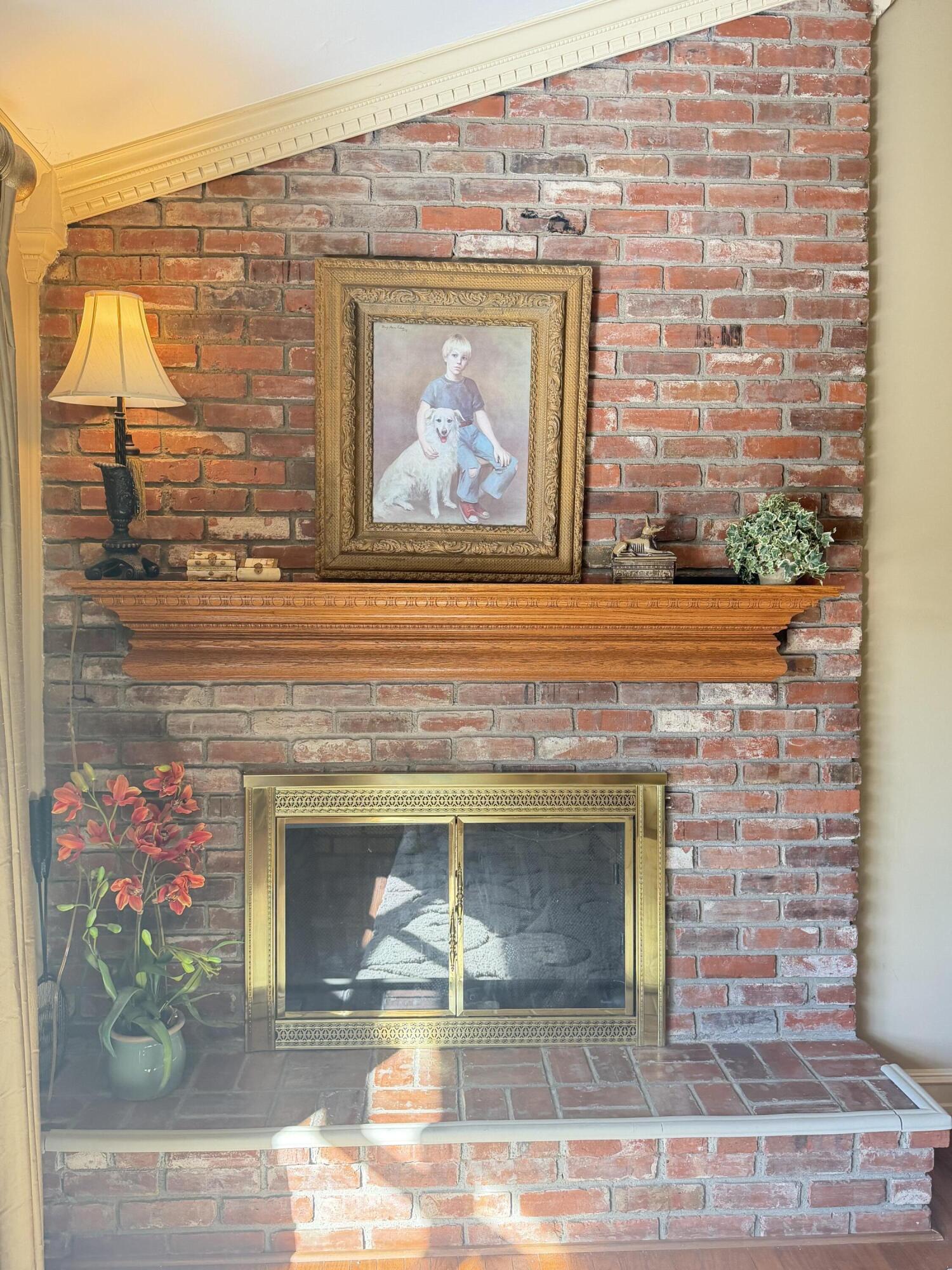 891 Woodland Hills Property Photo 12