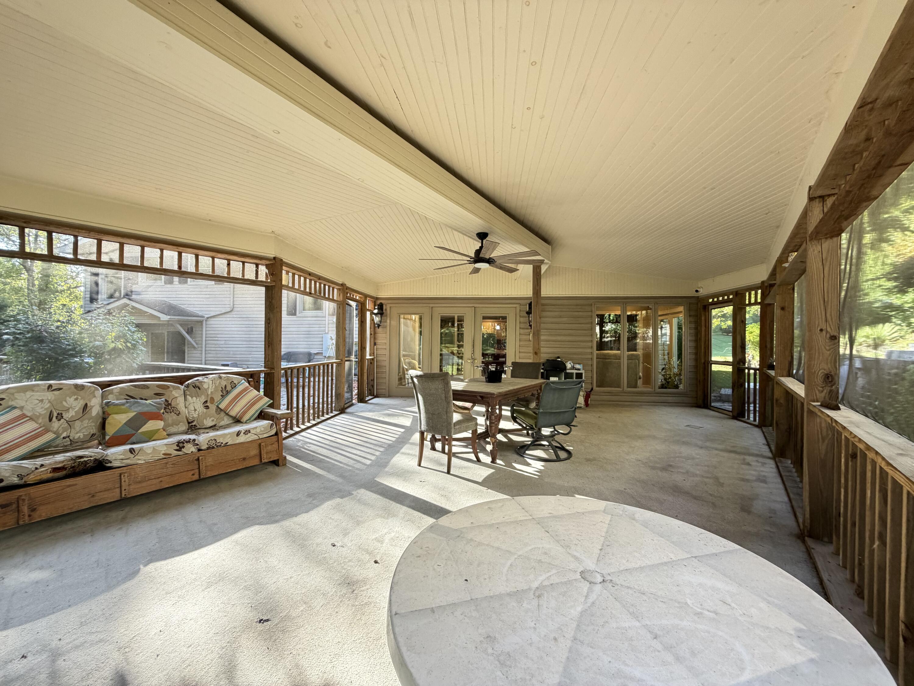 891 Woodland Hills Property Photo 37