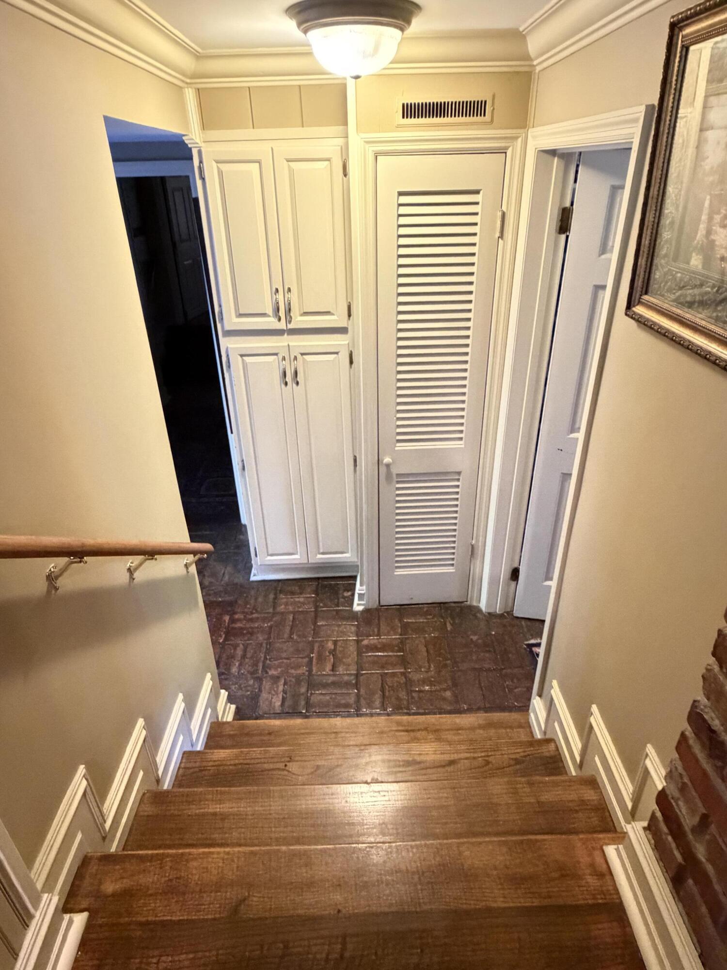 891 Woodland Hills Property Photo 39
