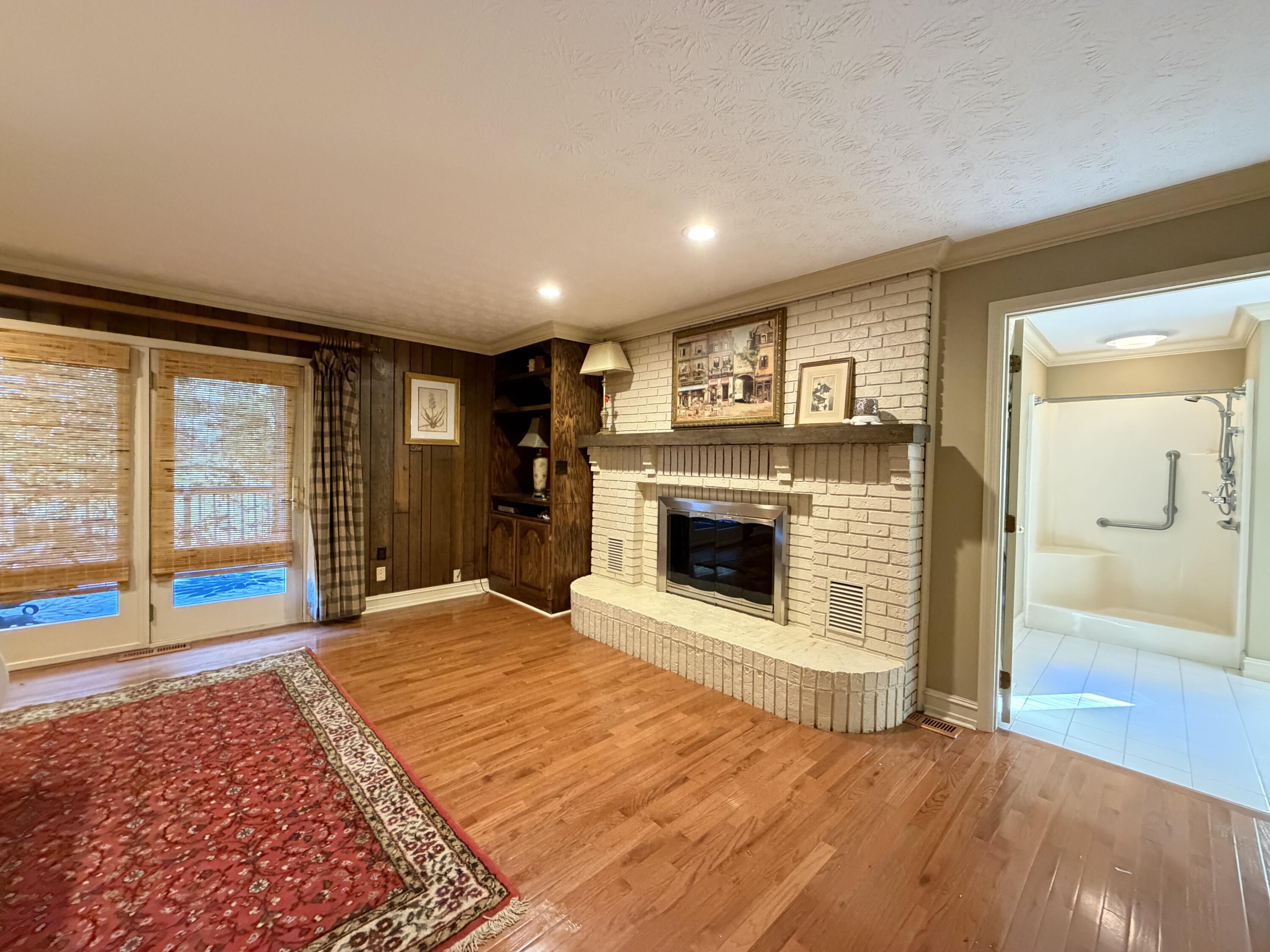 891 Woodland Hills Property Photo 54