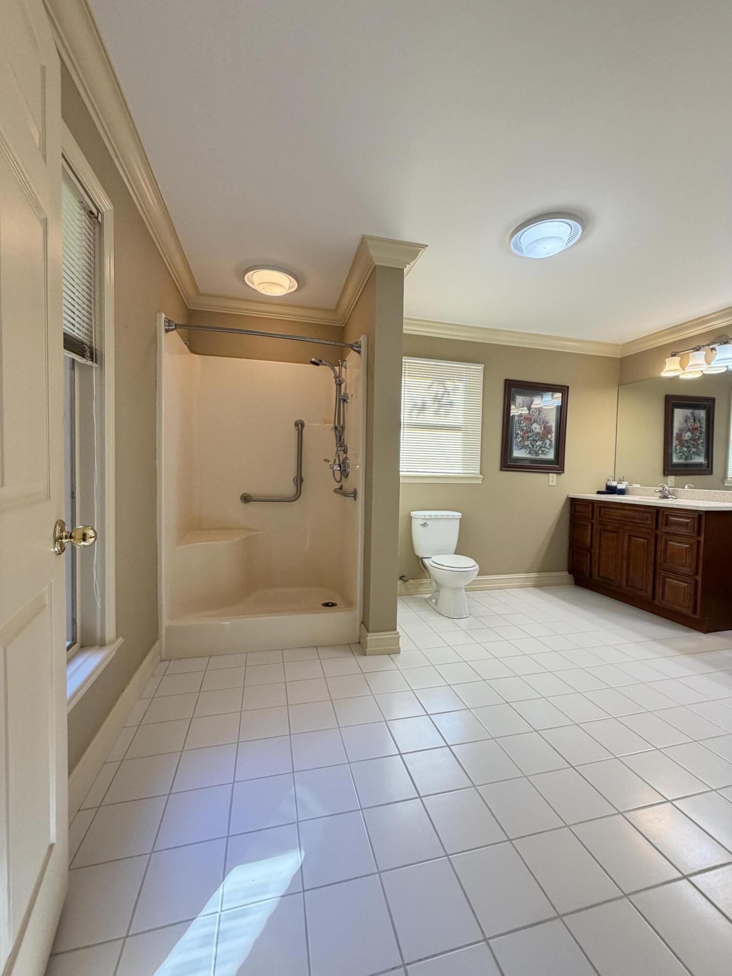 891 Woodland Hills Property Photo 55
