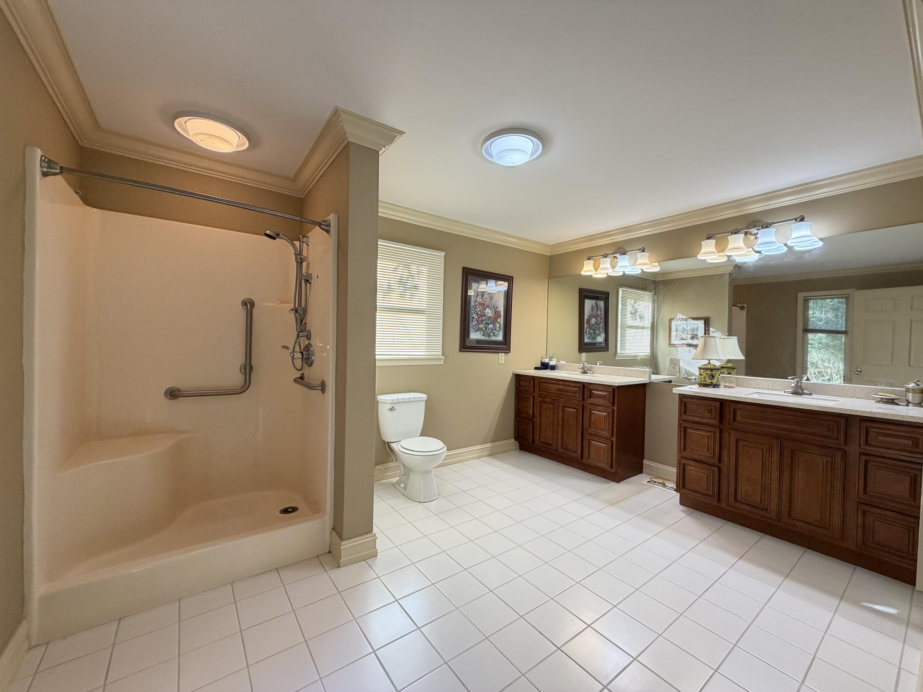 891 Woodland Hills Property Photo 56