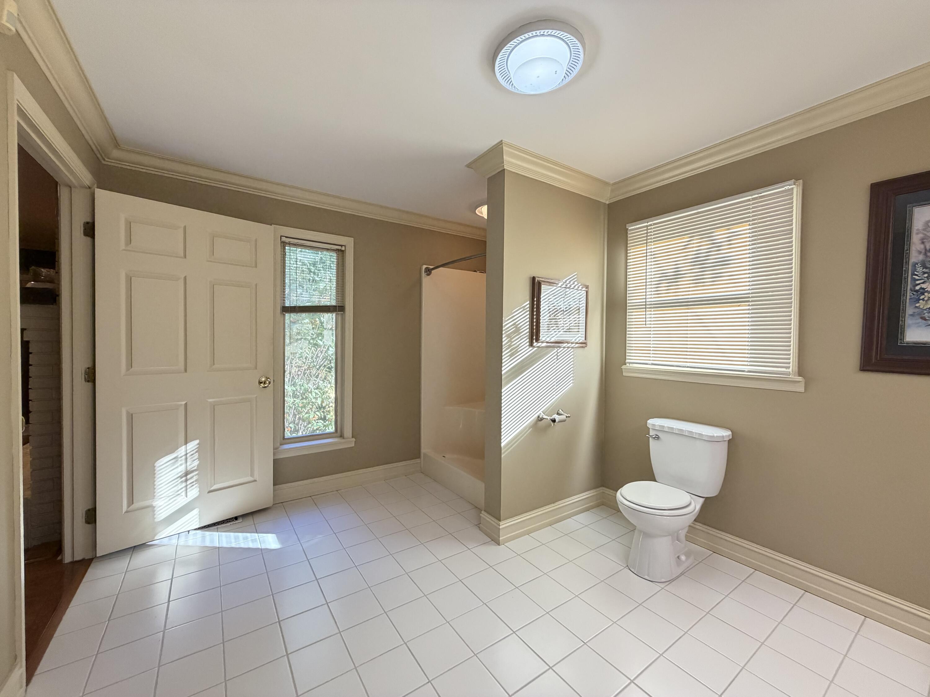891 Woodland Hills Property Photo 58