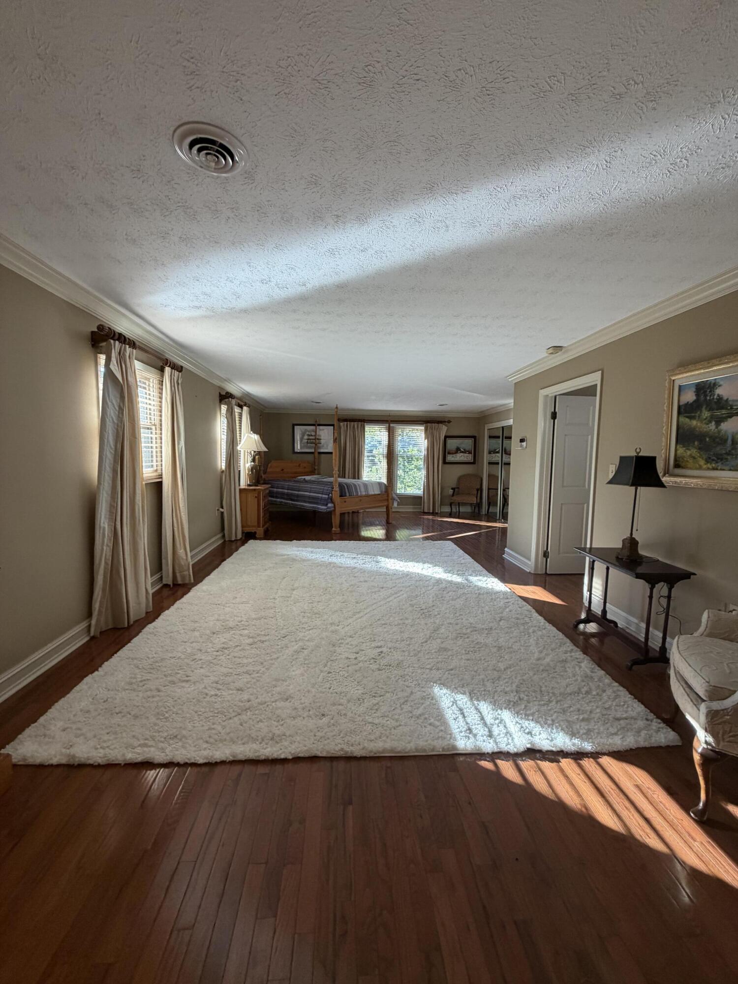891 Woodland Hills Property Photo 63