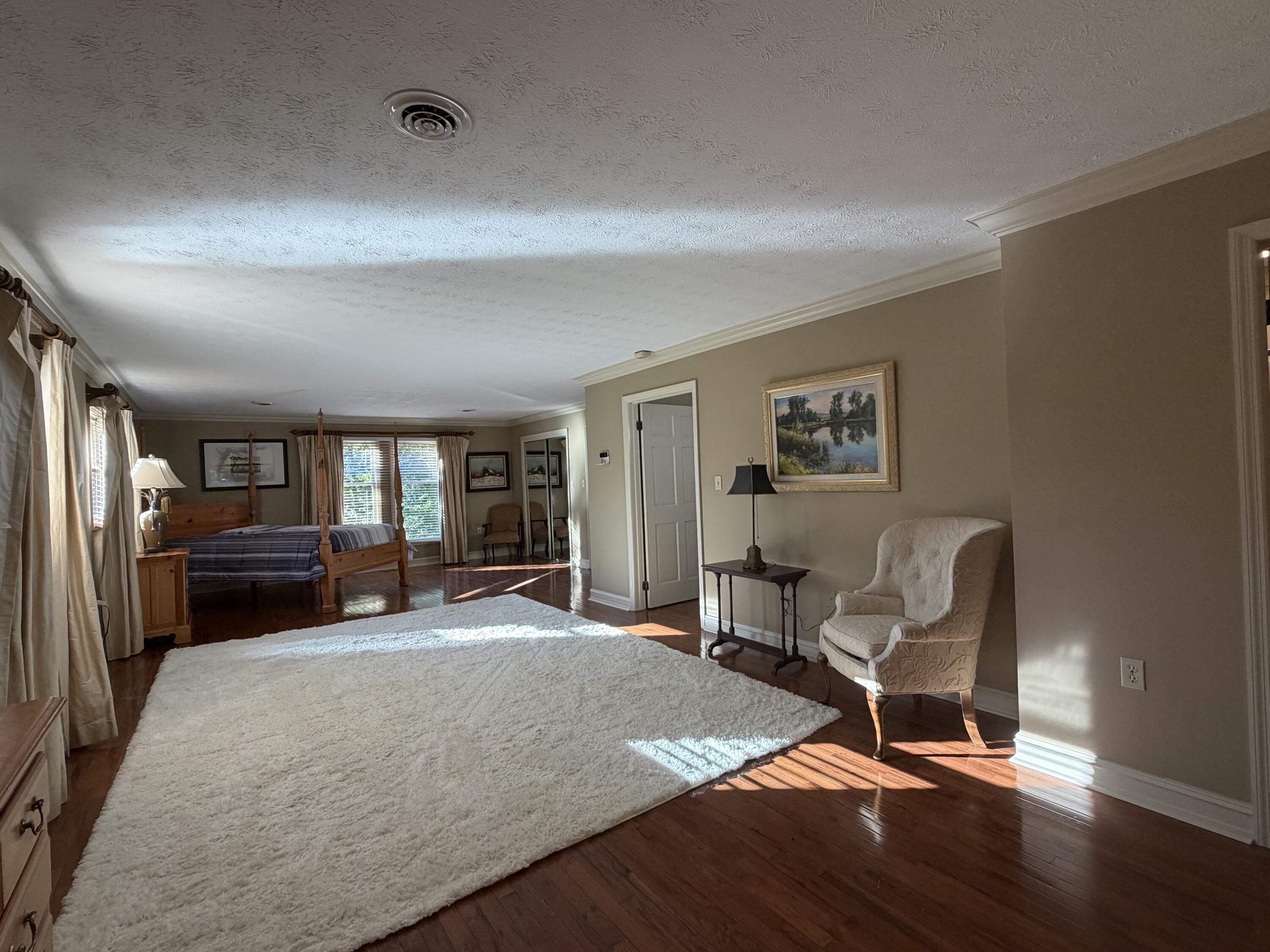 891 Woodland Hills Property Photo 64