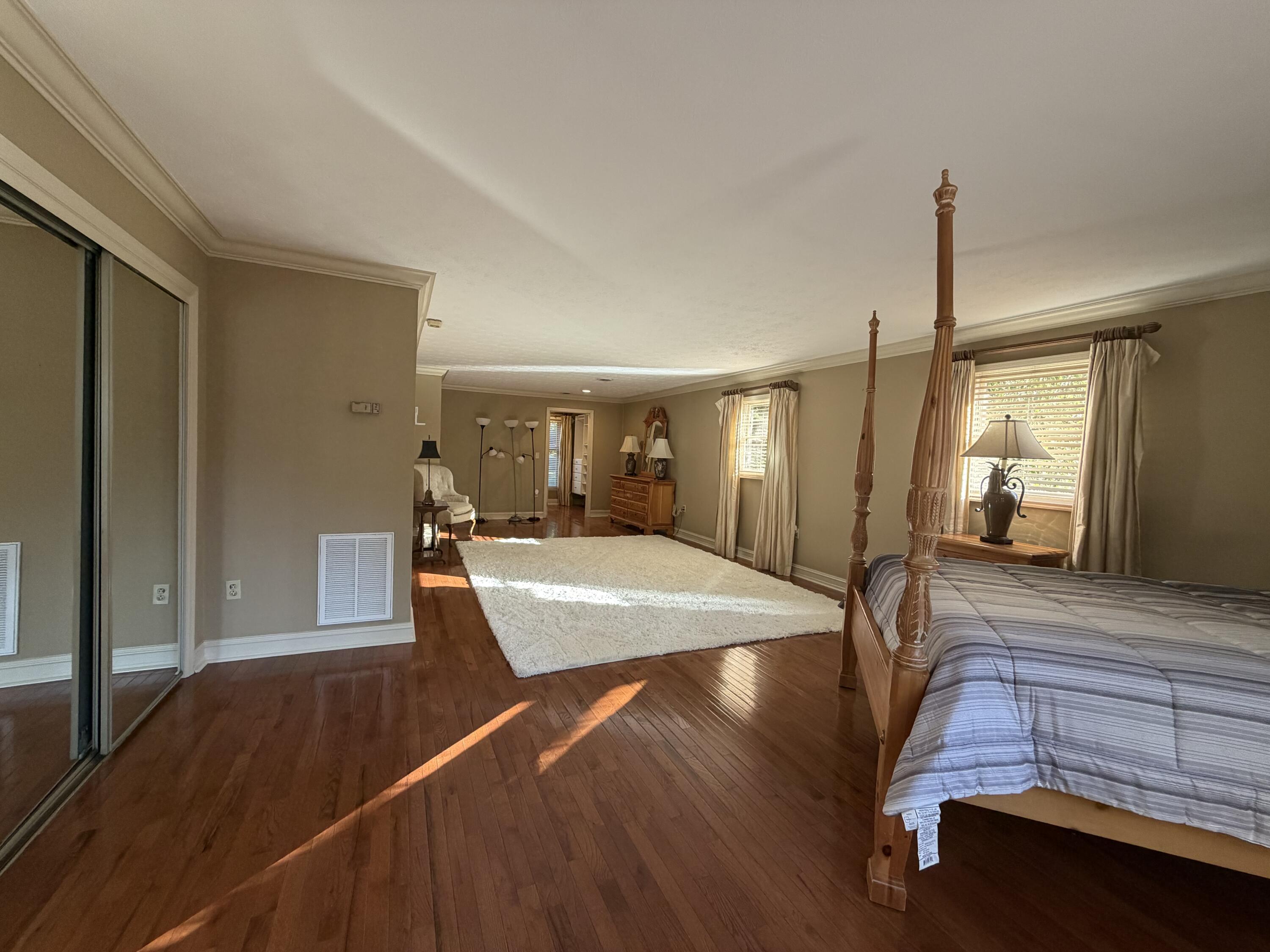 891 Woodland Hills Property Photo 71