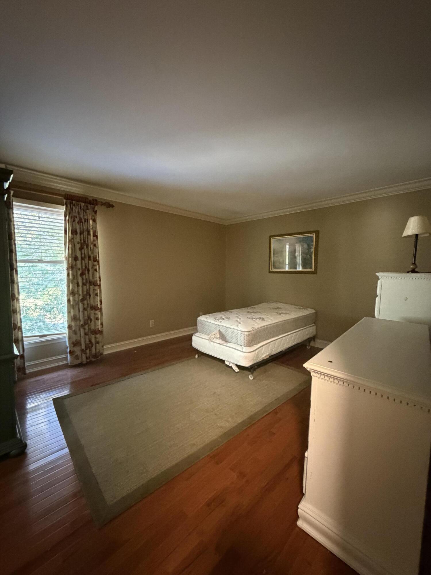 891 Woodland Hills Property Photo 81