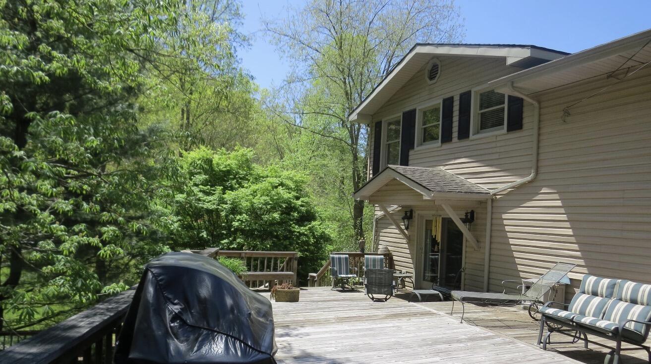 891 Woodland Hills Property Photo 104