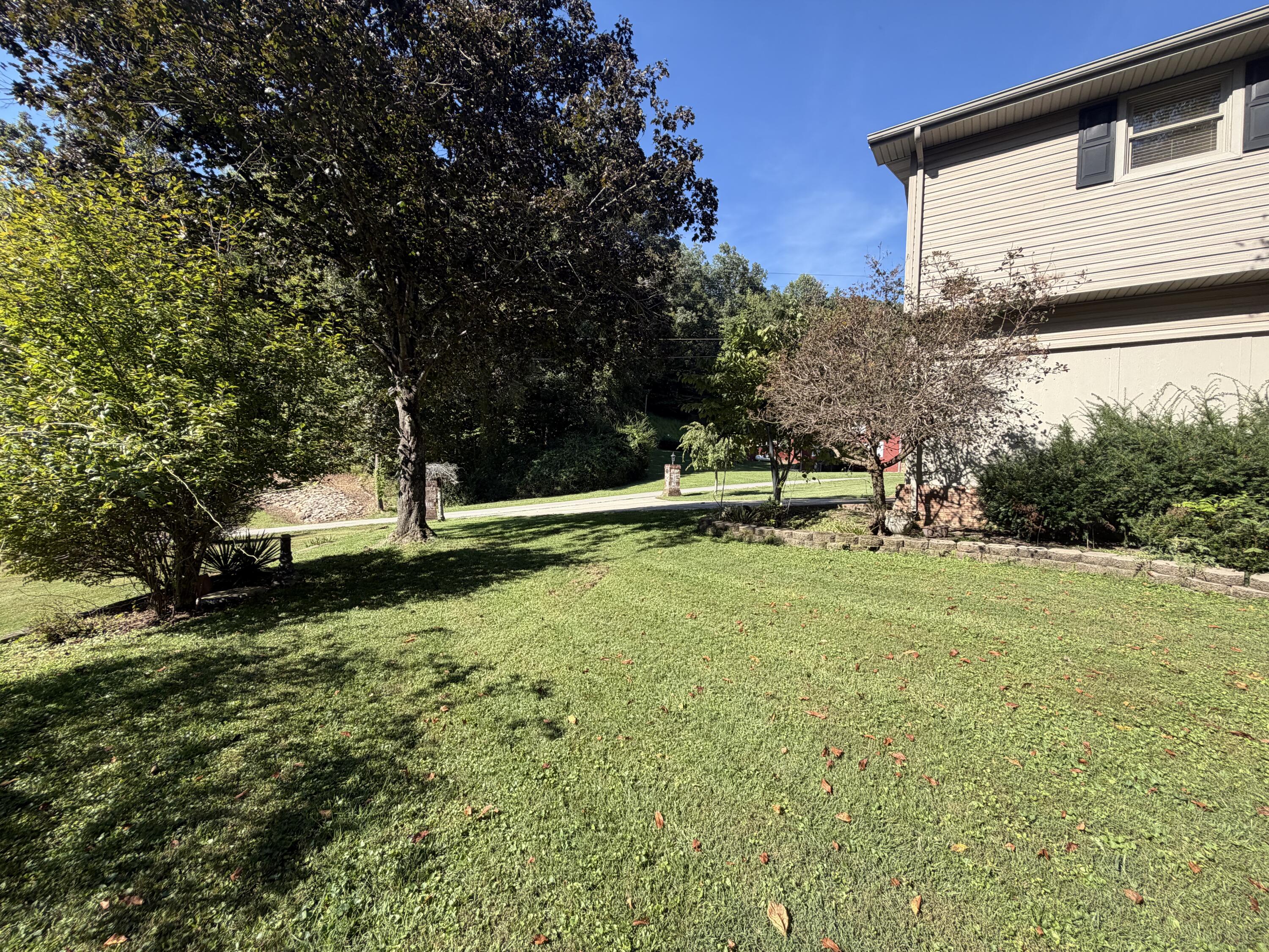 891 Woodland Hills Property Photo 131