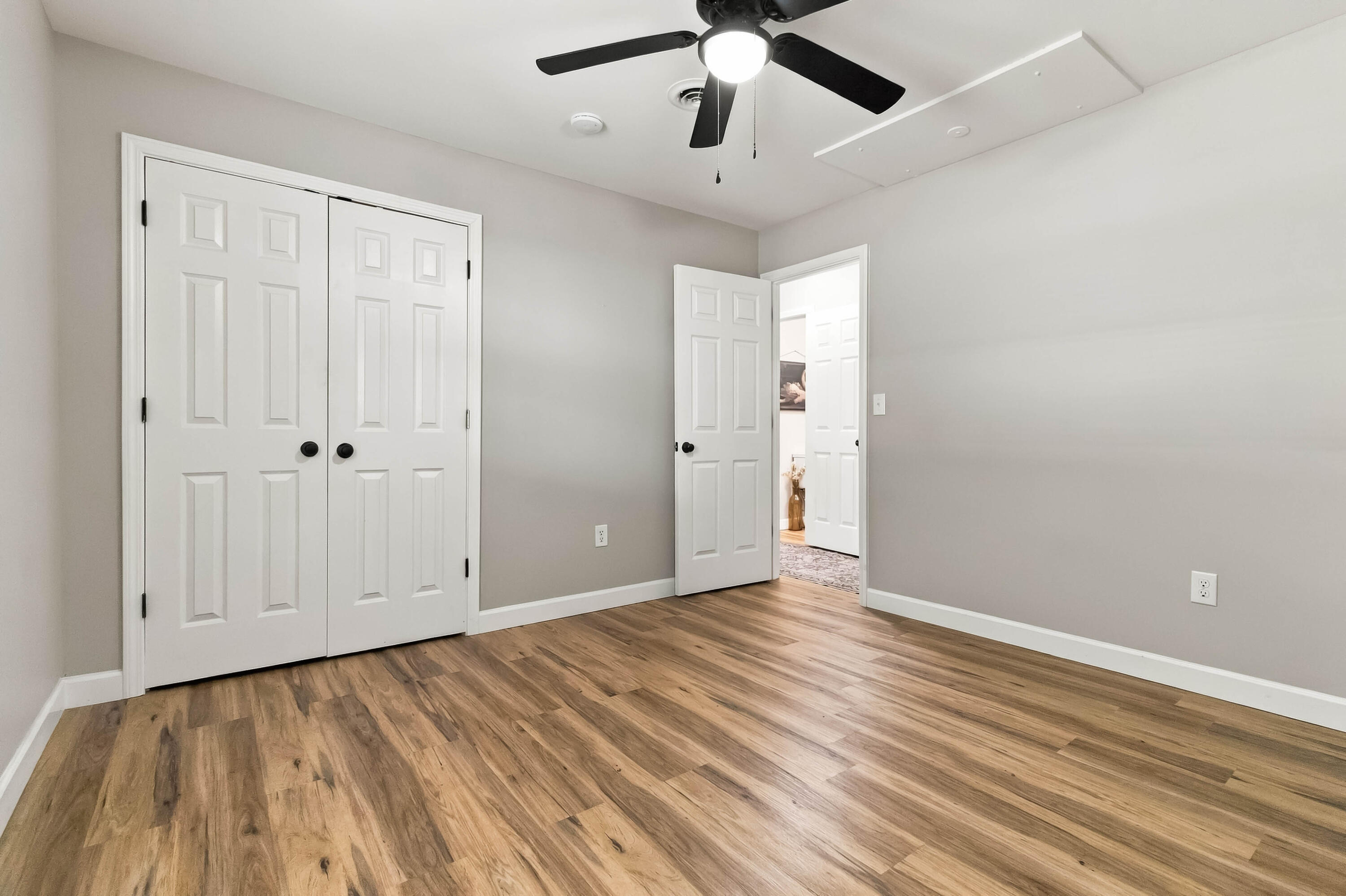 3918 Hickory Hill Drive Property Photo 40