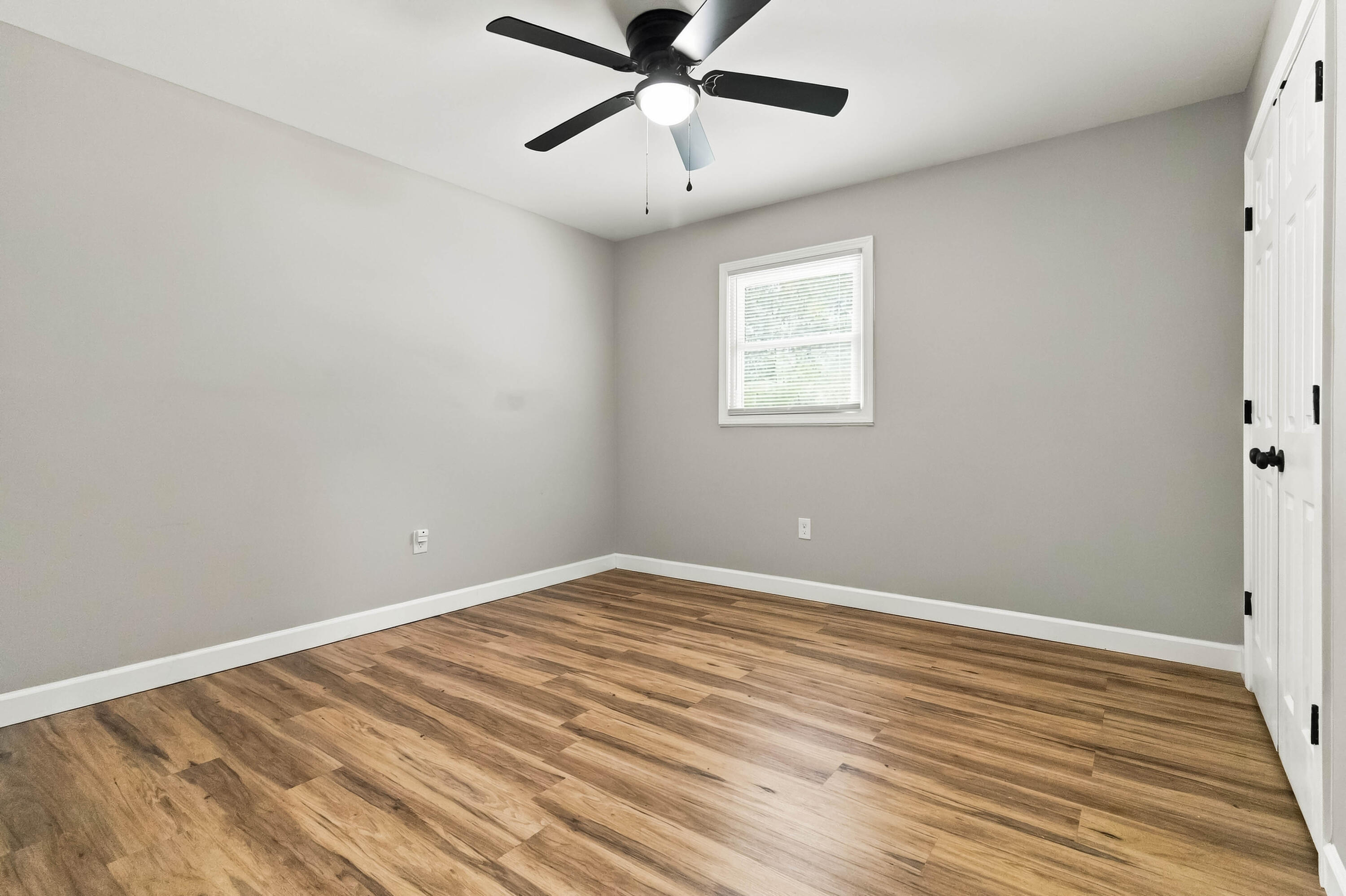 3918 Hickory Hill Drive Property Photo 41