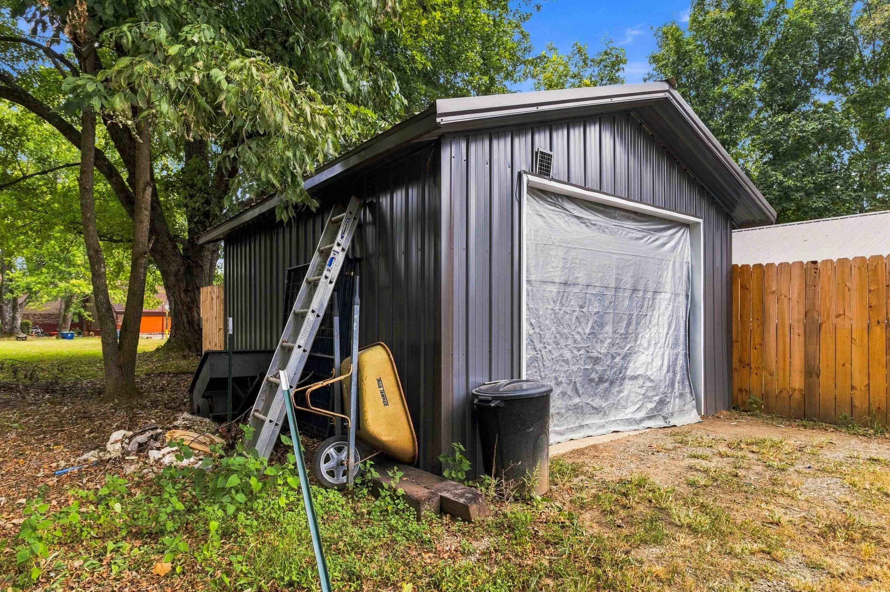3918 Hickory Hill Drive Property Photo 44