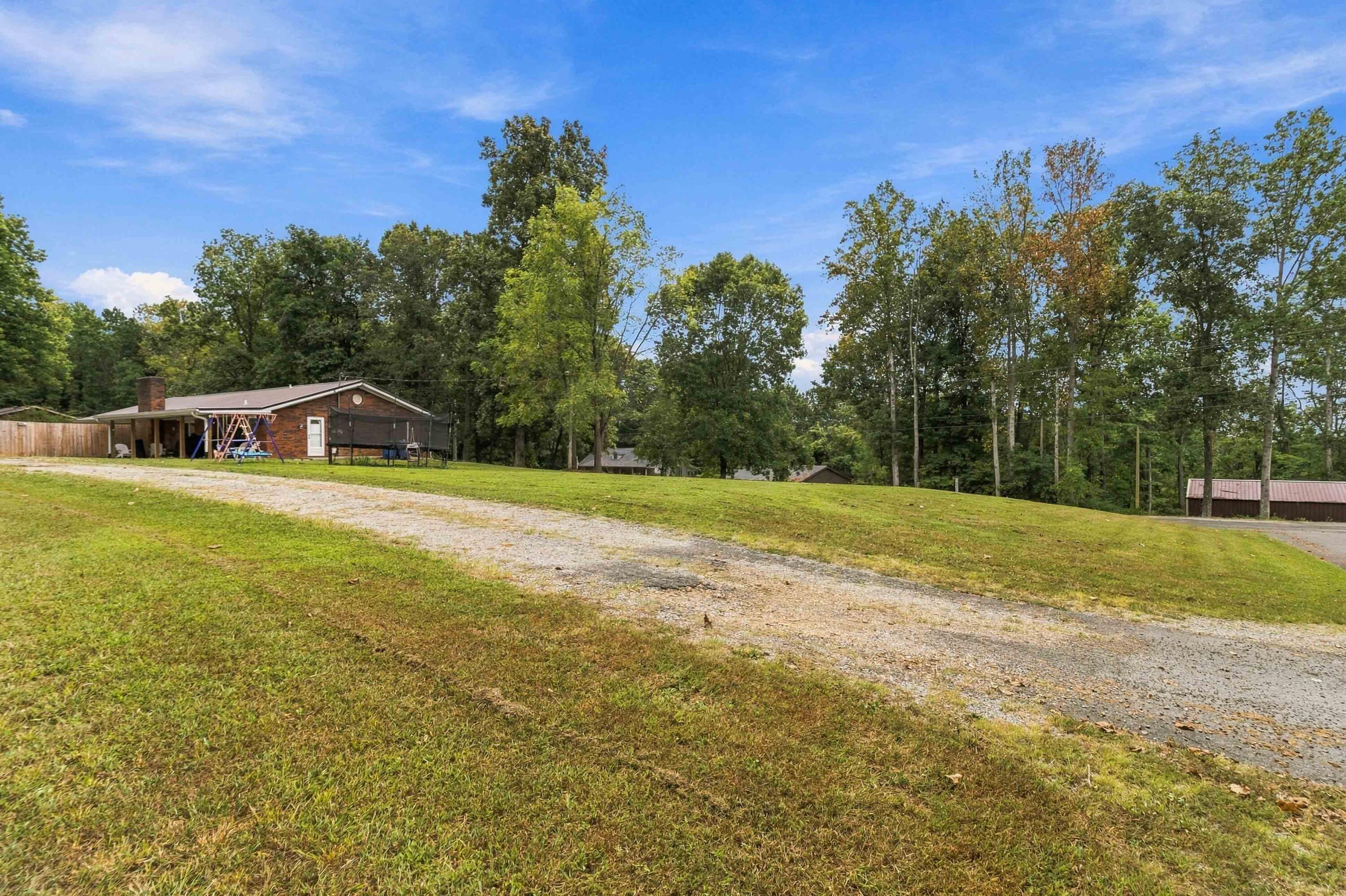 3918 Hickory Hill Drive Property Photo 46