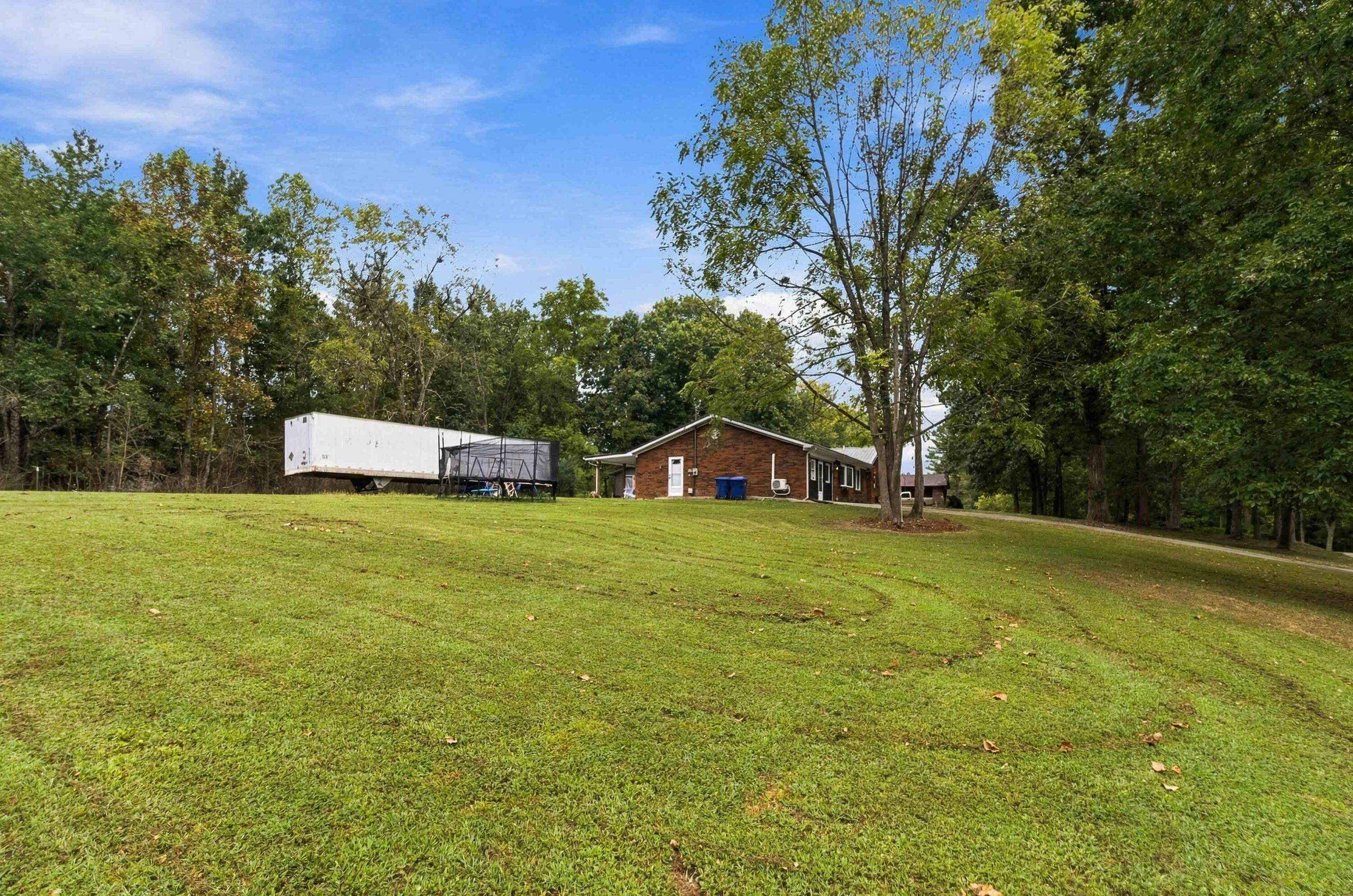 3918 Hickory Hill Drive Property Photo 47