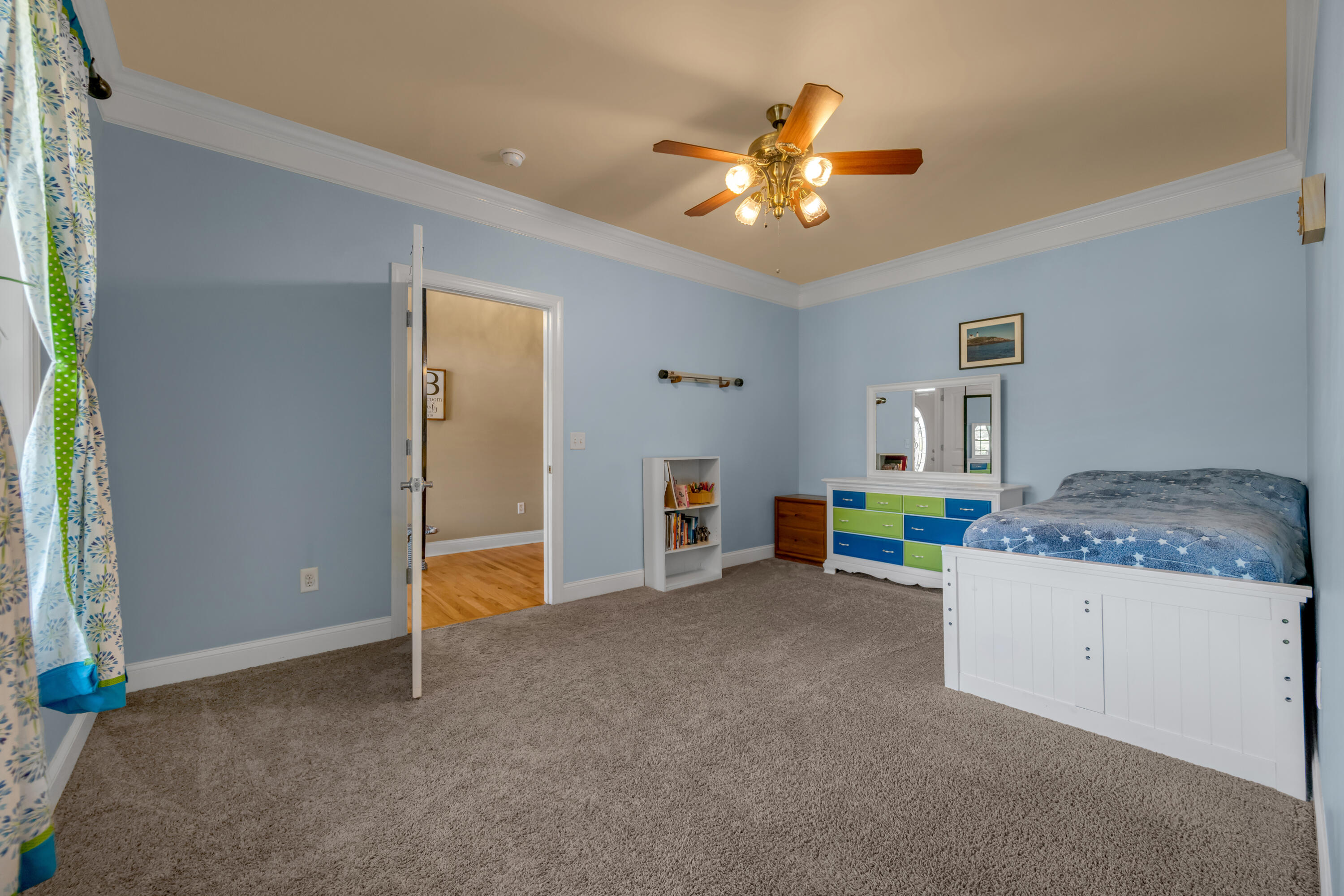 528 Ranier Drive Property Photo 8