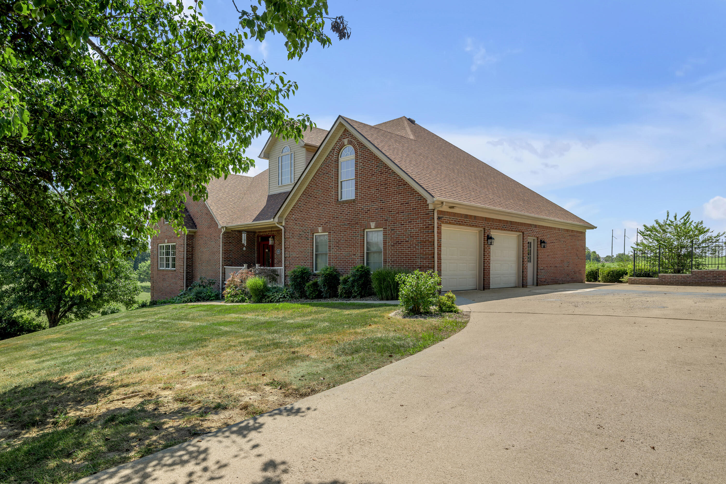 528 Ranier Drive Property Photo 43