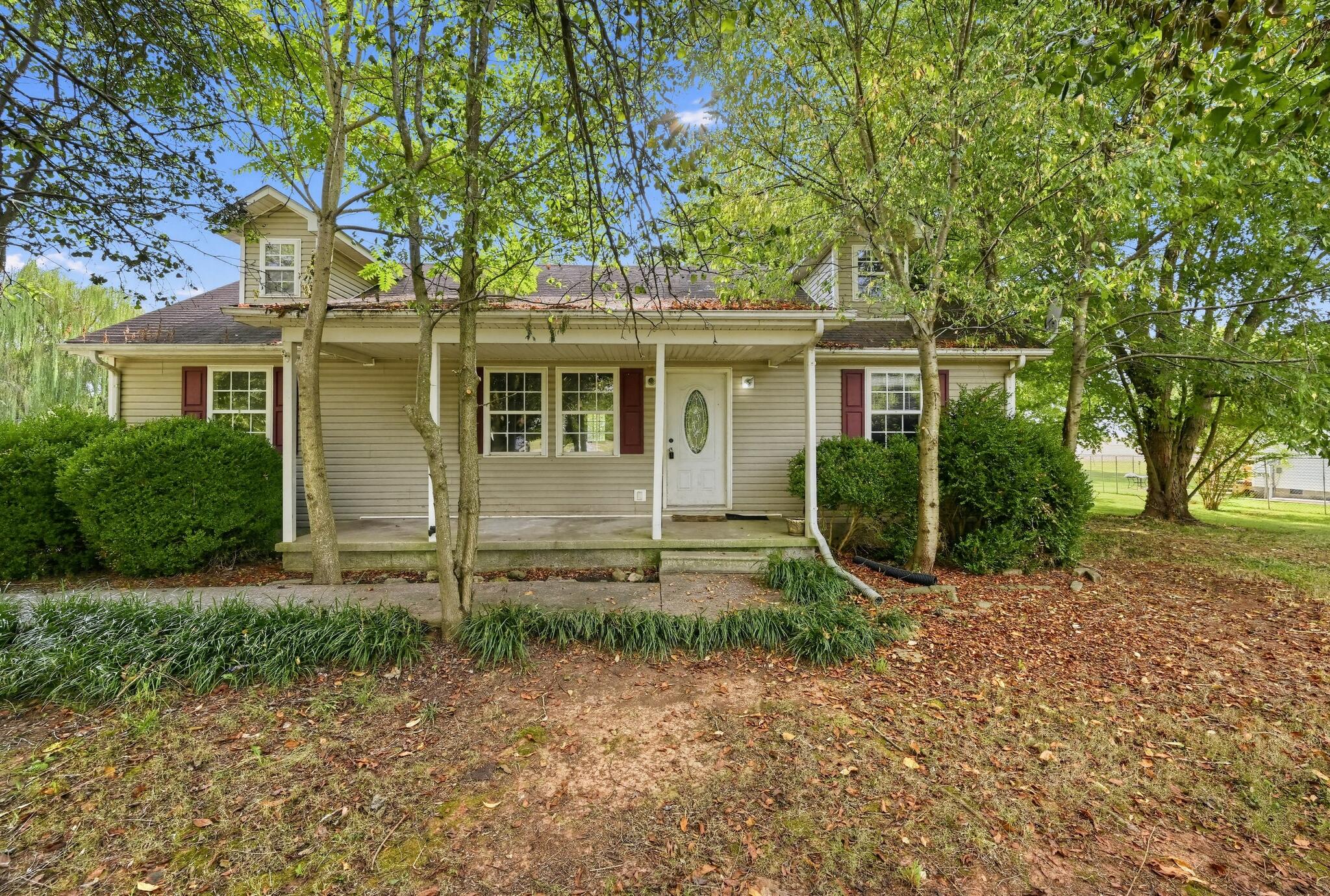 111 Oakdale Drive Property Photo 1