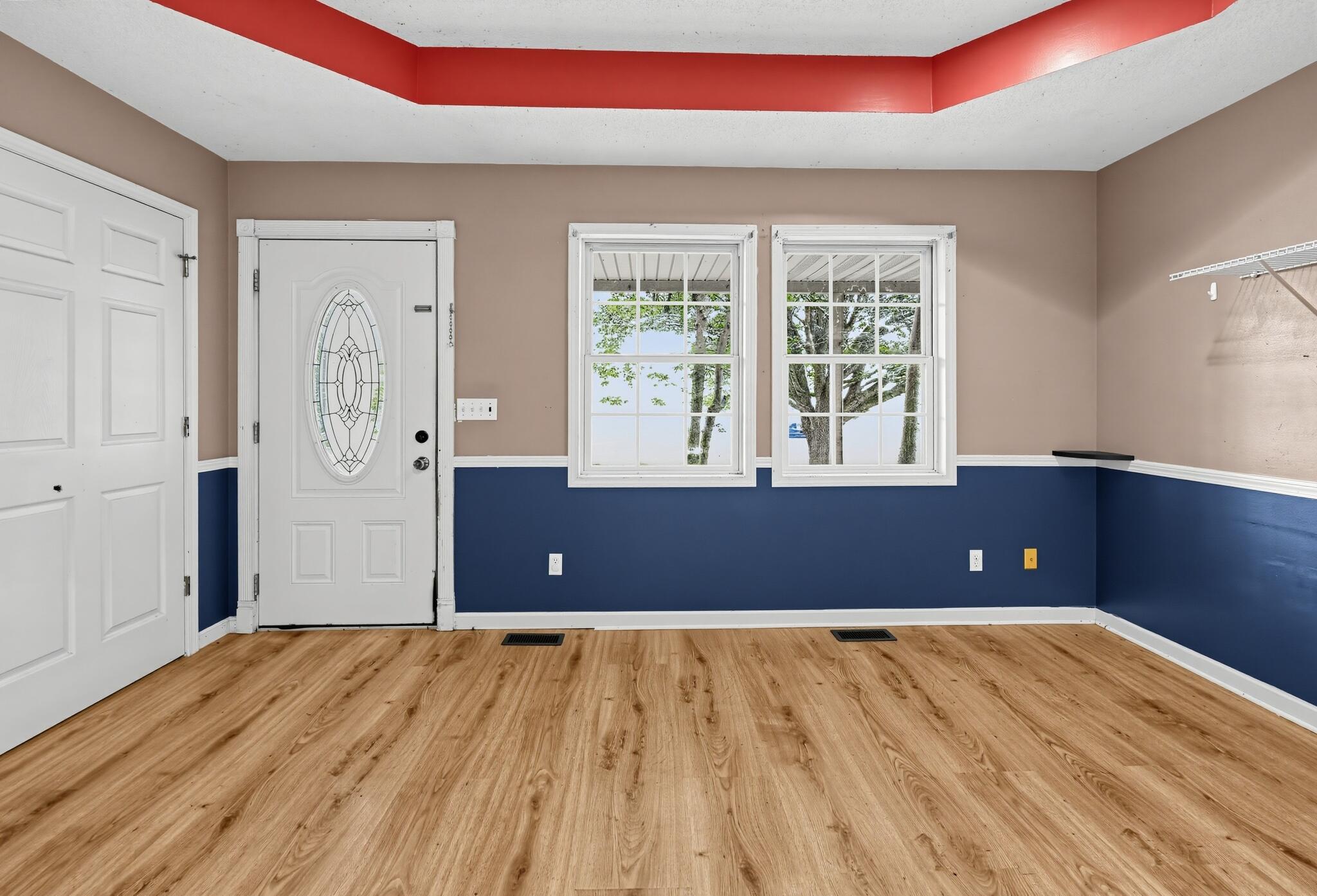 111 Oakdale Drive Property Photo 12