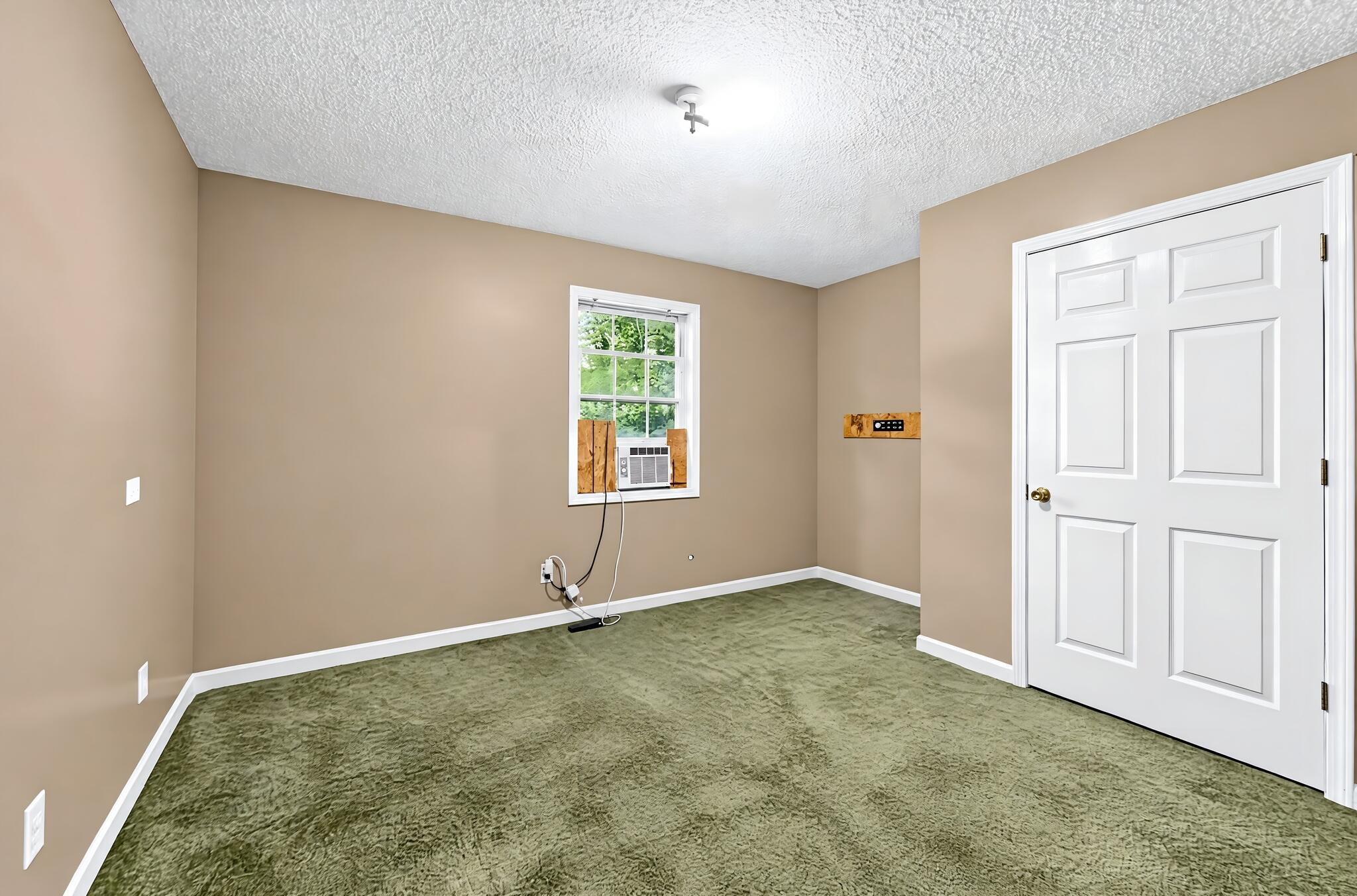 111 Oakdale Drive Property Photo 23