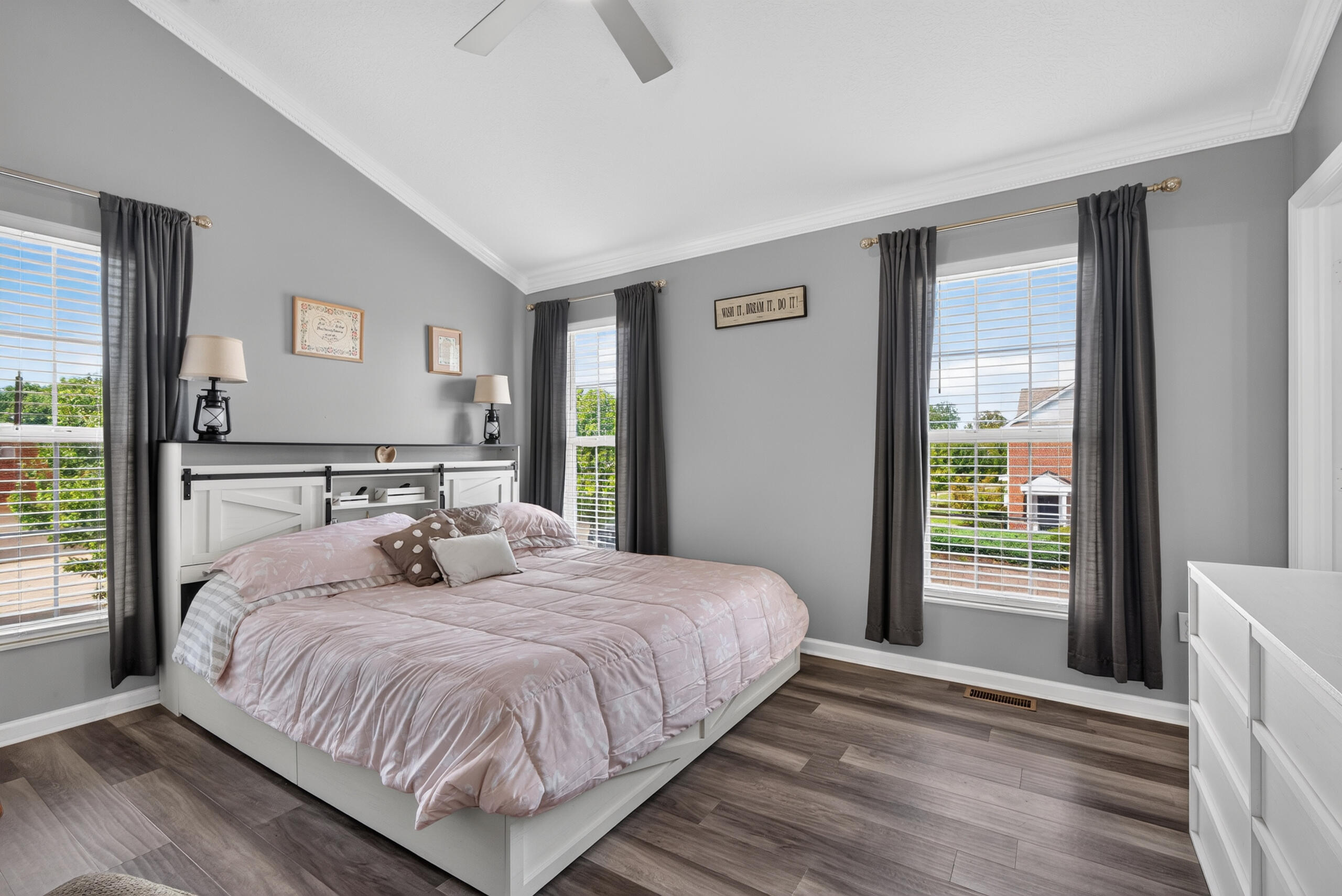 2497 Aristocracy Circle Property Photo 14