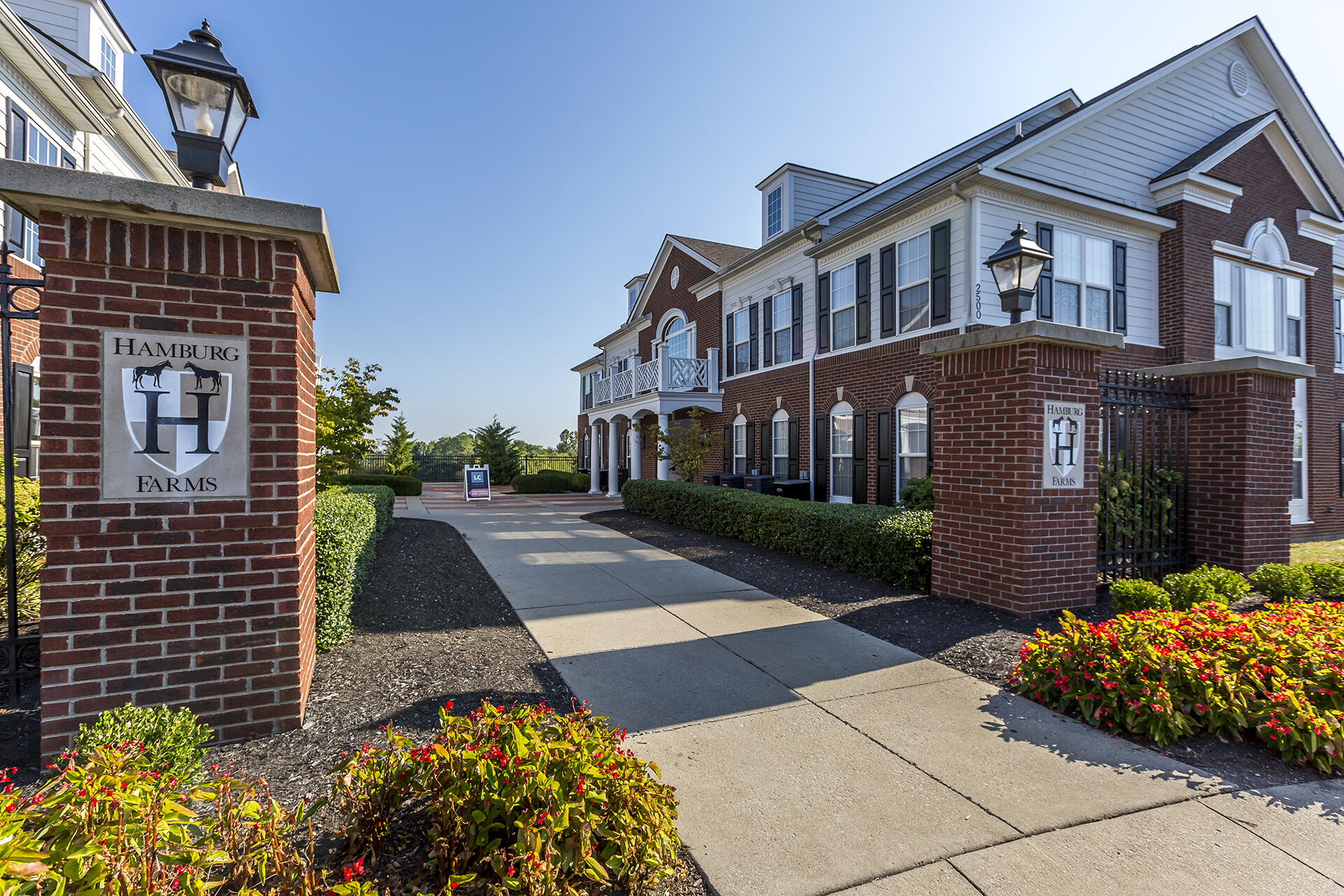 2497 Aristocracy Circle Property Photo 34