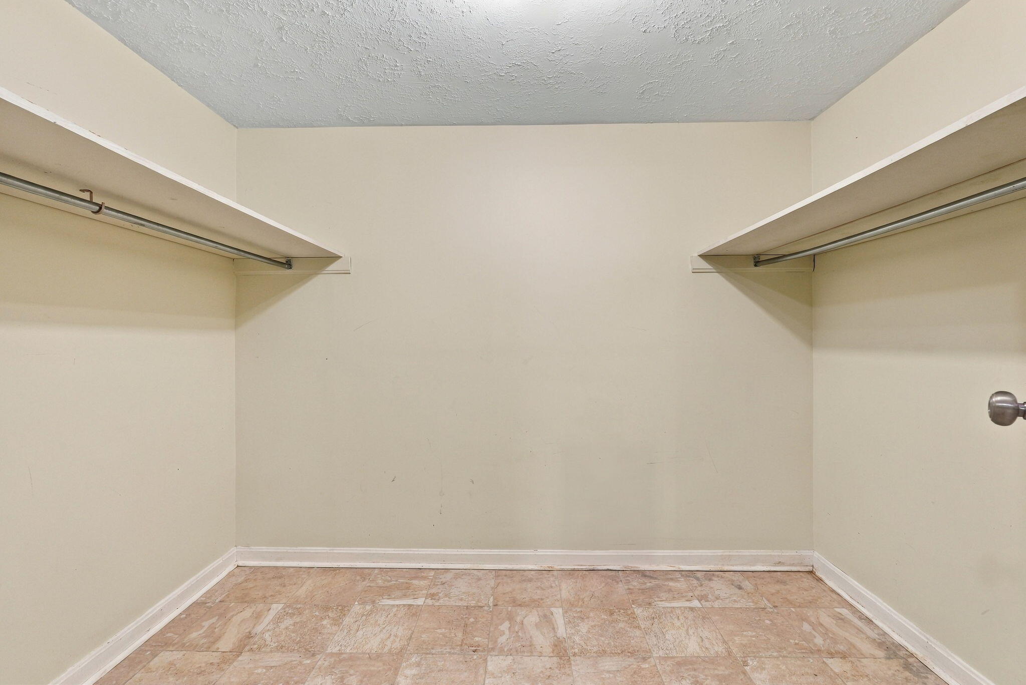 3185 Carriage Lane Property Photo 26