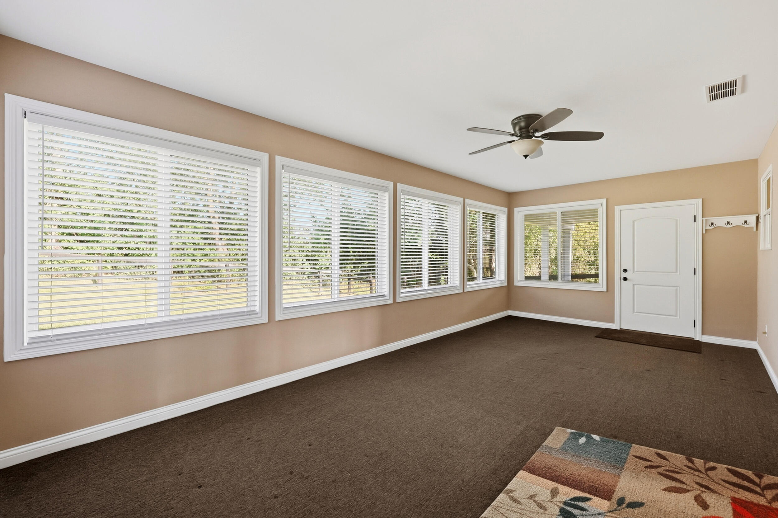 331 Moore Lane Property Photo 16