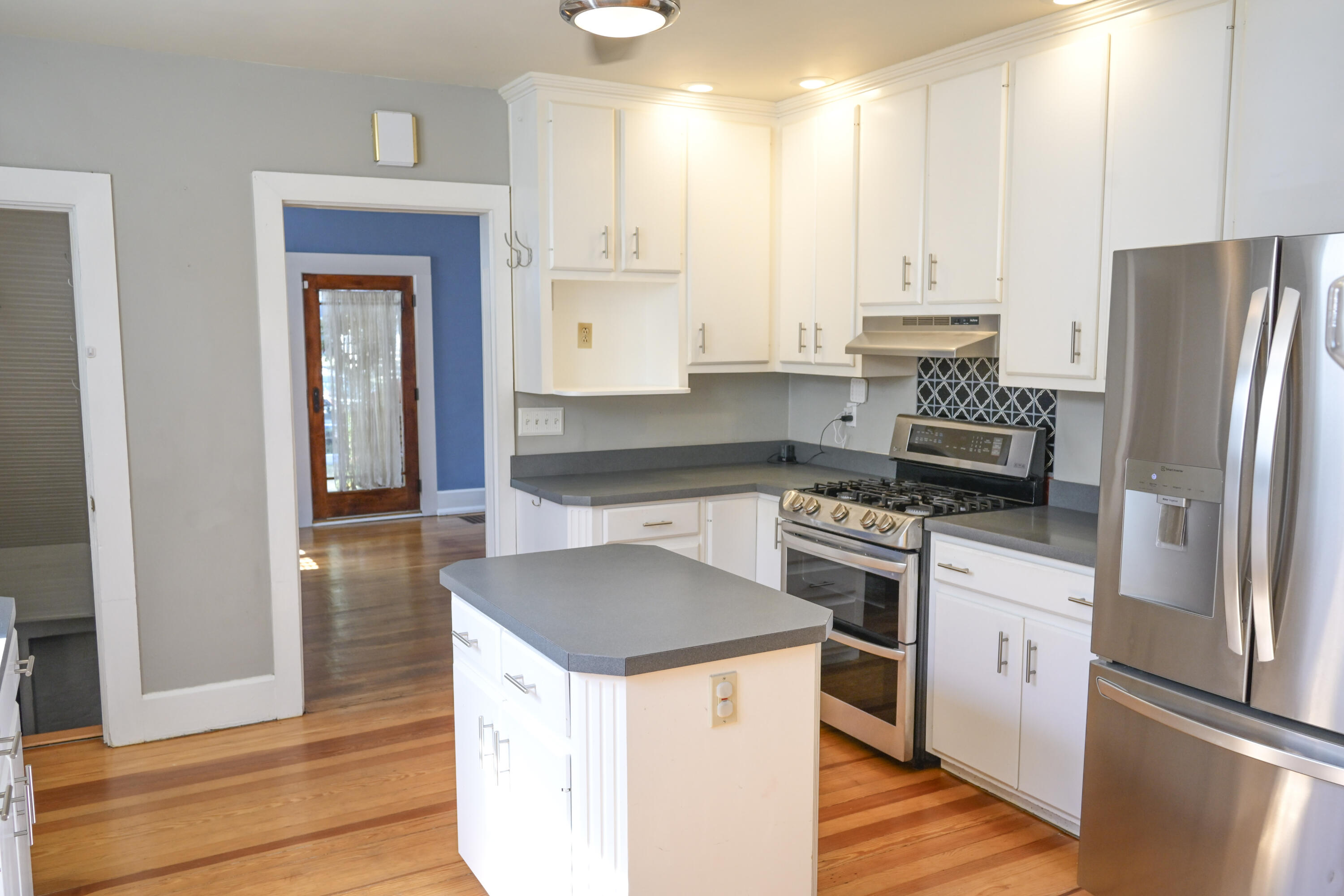 399 Ewing Street Property Photo 17