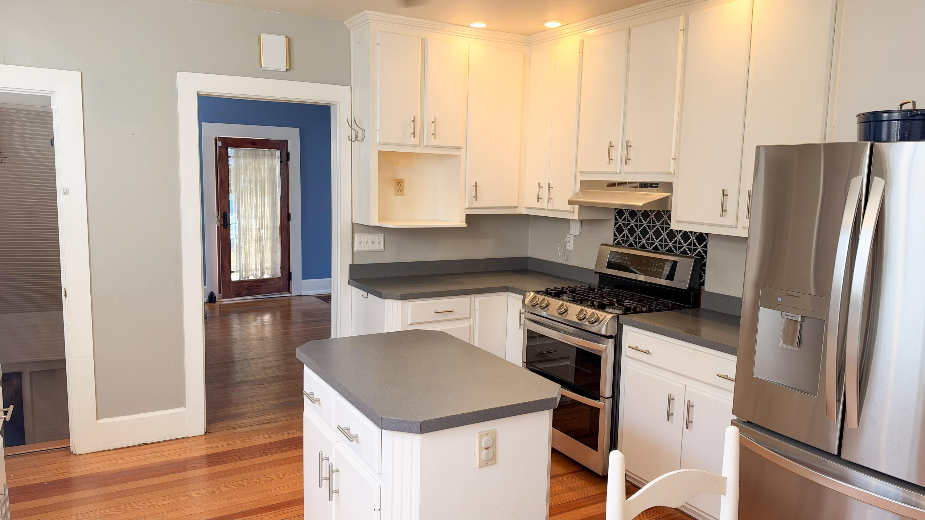 399 Ewing Street Property Photo 18