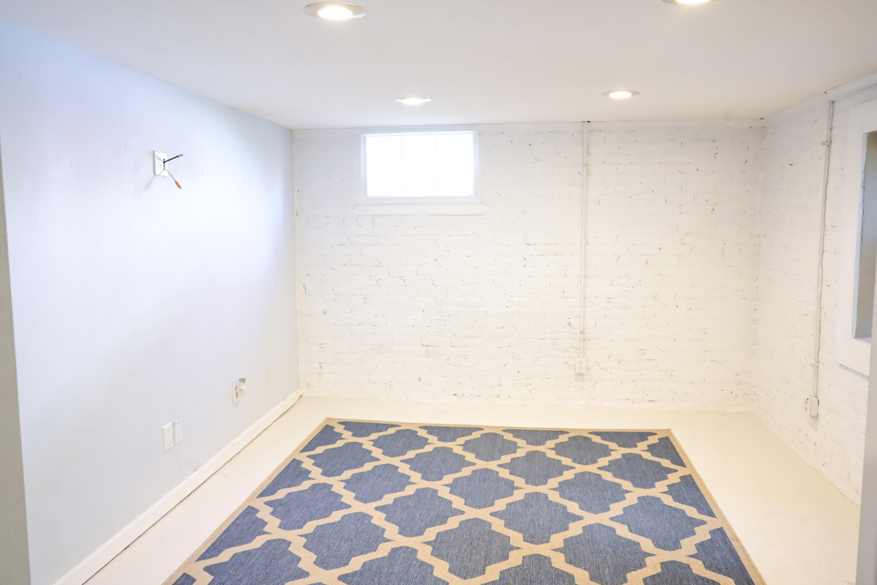 399 Ewing Street Property Photo 41