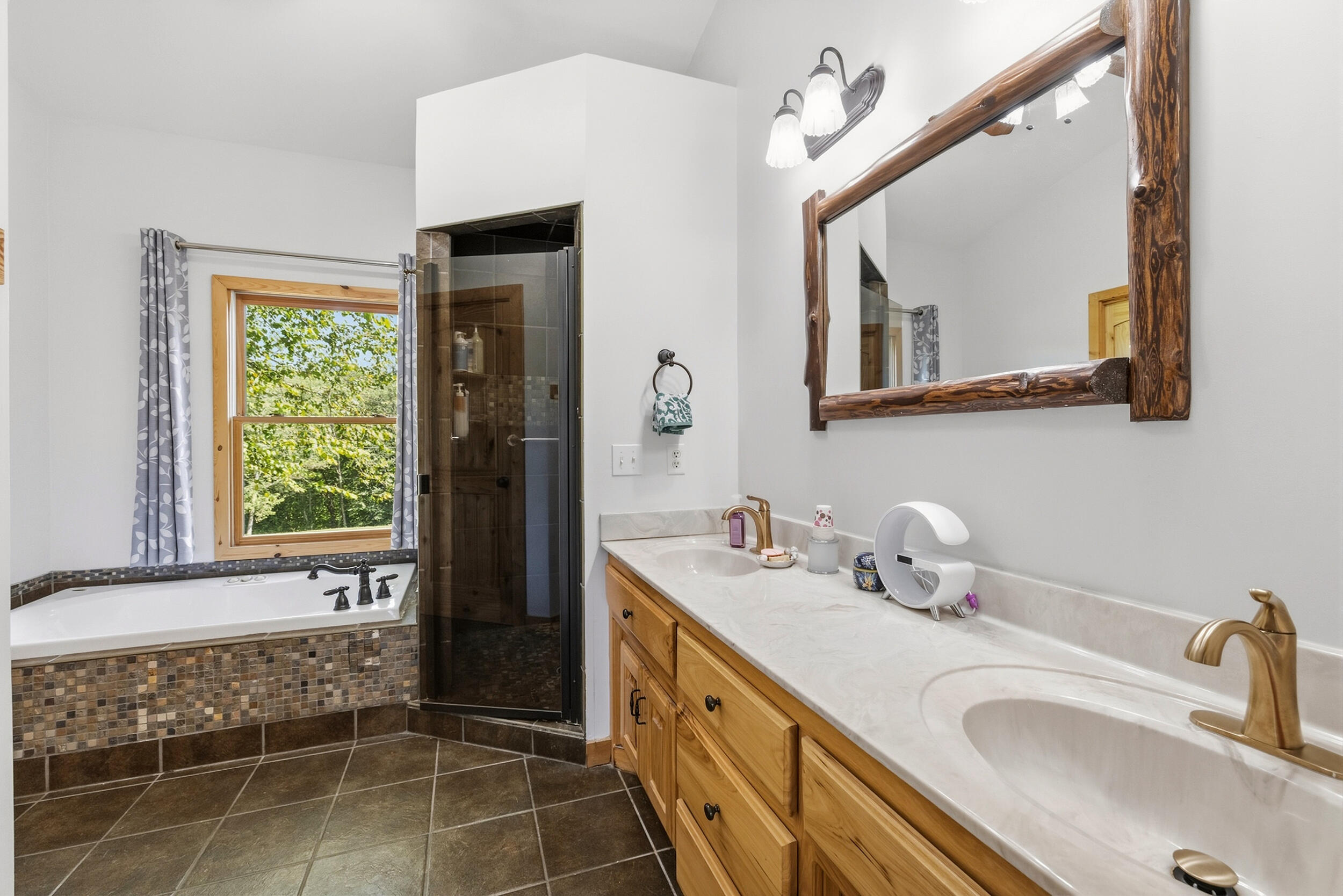 164 Ron Clar Drive Property Photo 16