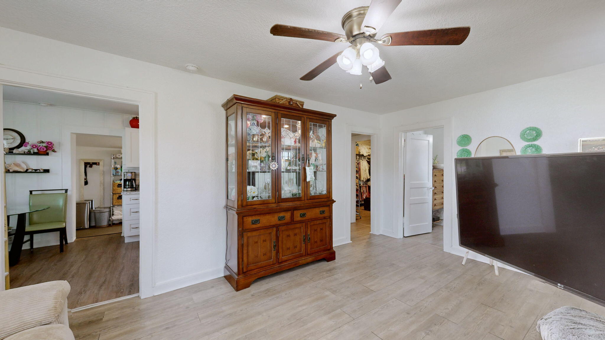 503 S 9th Street Property Photo 6