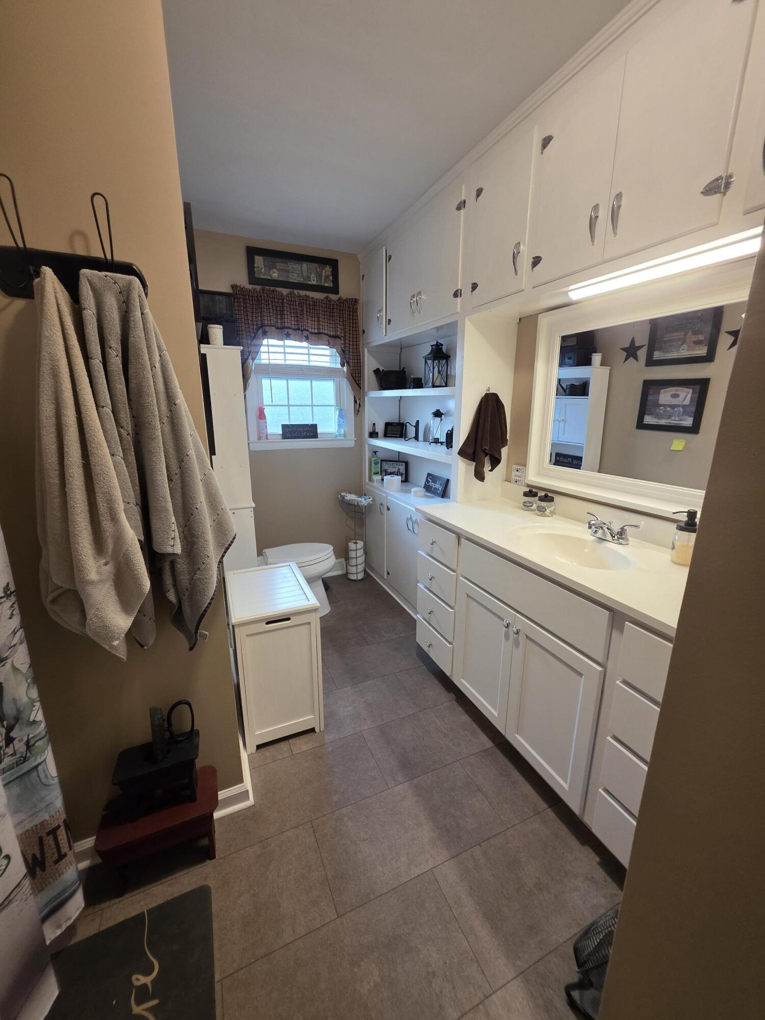 508 S Bragg Street Property Photo 48