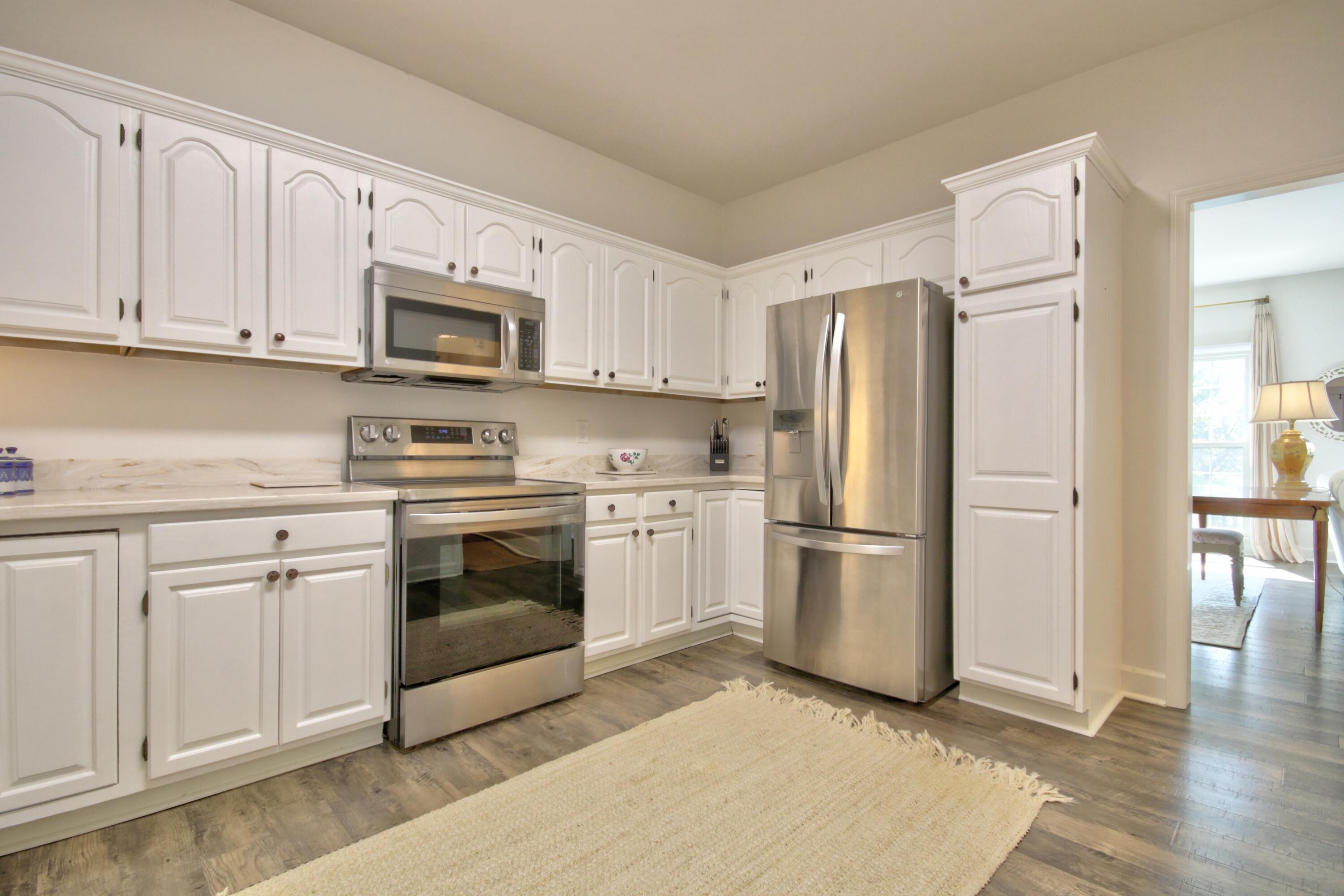 1542 Player Drive Property Photo 11
