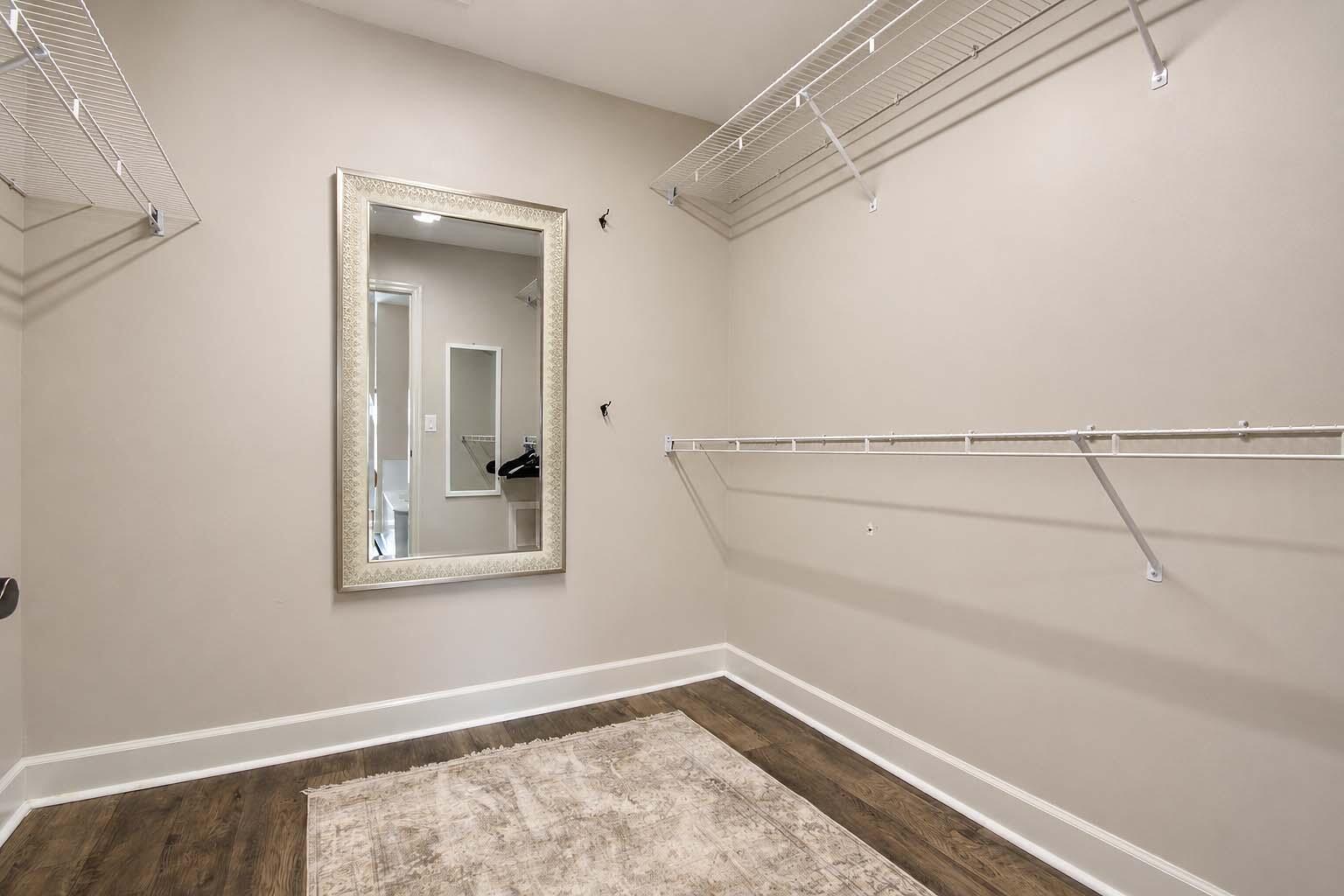1542 Player Drive Property Photo 27