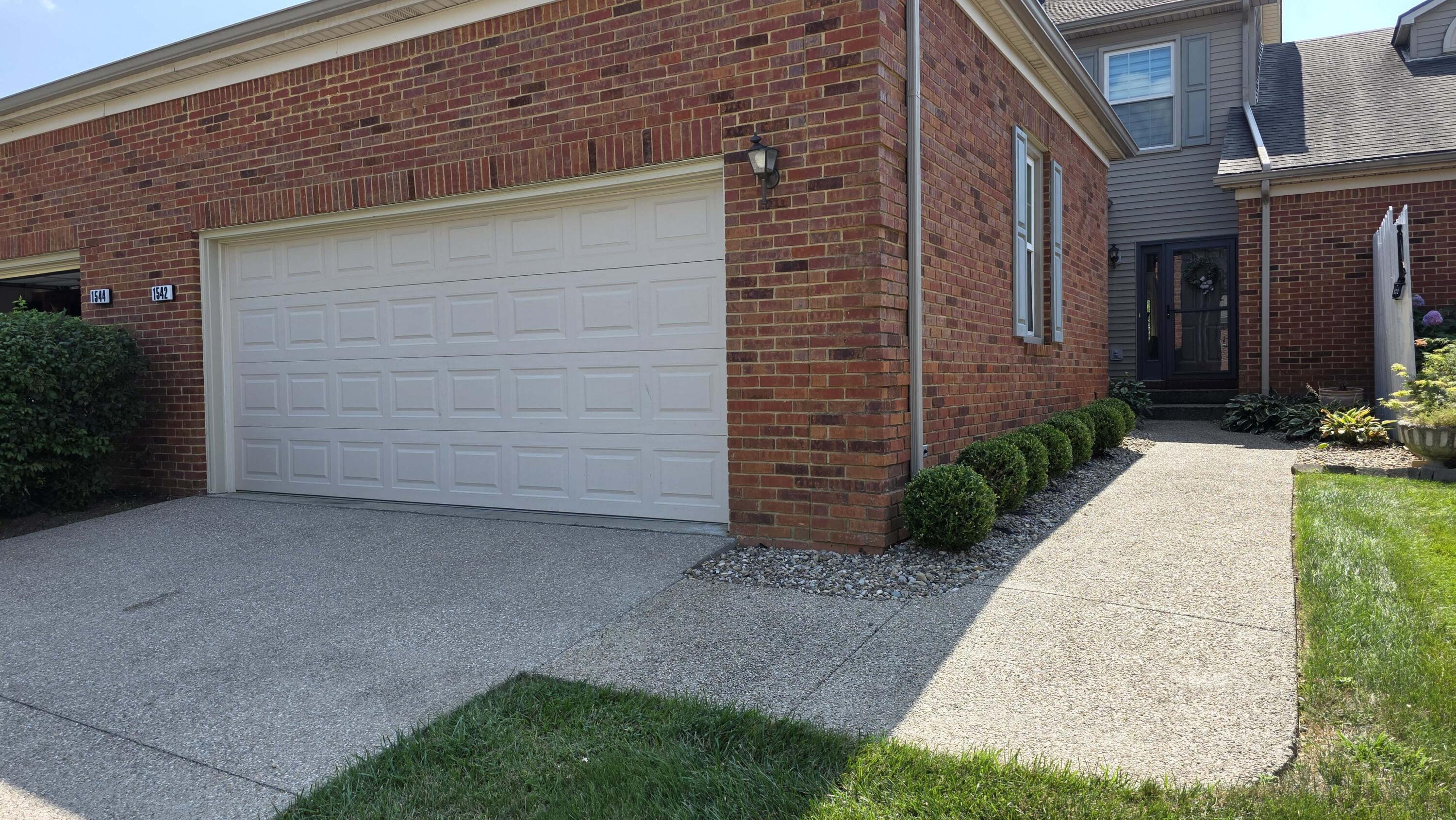 1542 Player Drive Property Photo 39